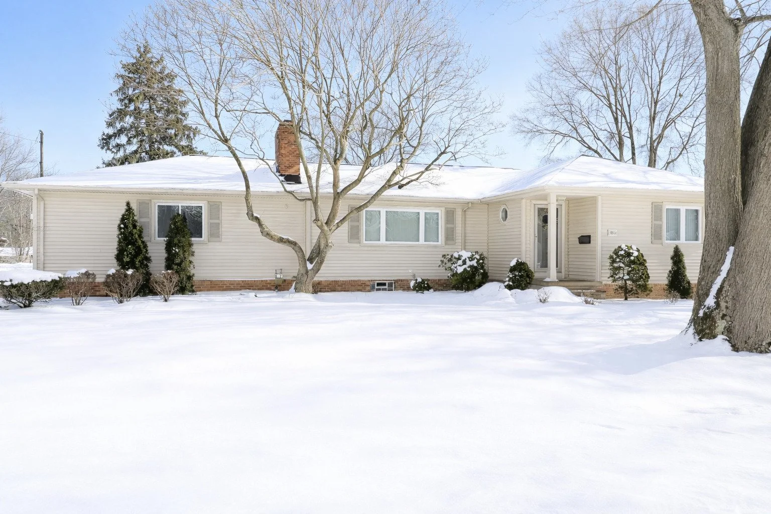 Welcome to 📍 1801 Kathryn Drive, Westlake &mdash; a beautifully maintained classic ranch set on a peaceful, tree-lined street in Westlake. Thoughtfully updated and move-in ready, this home offers timeless style, functional living spaces, and a warm,