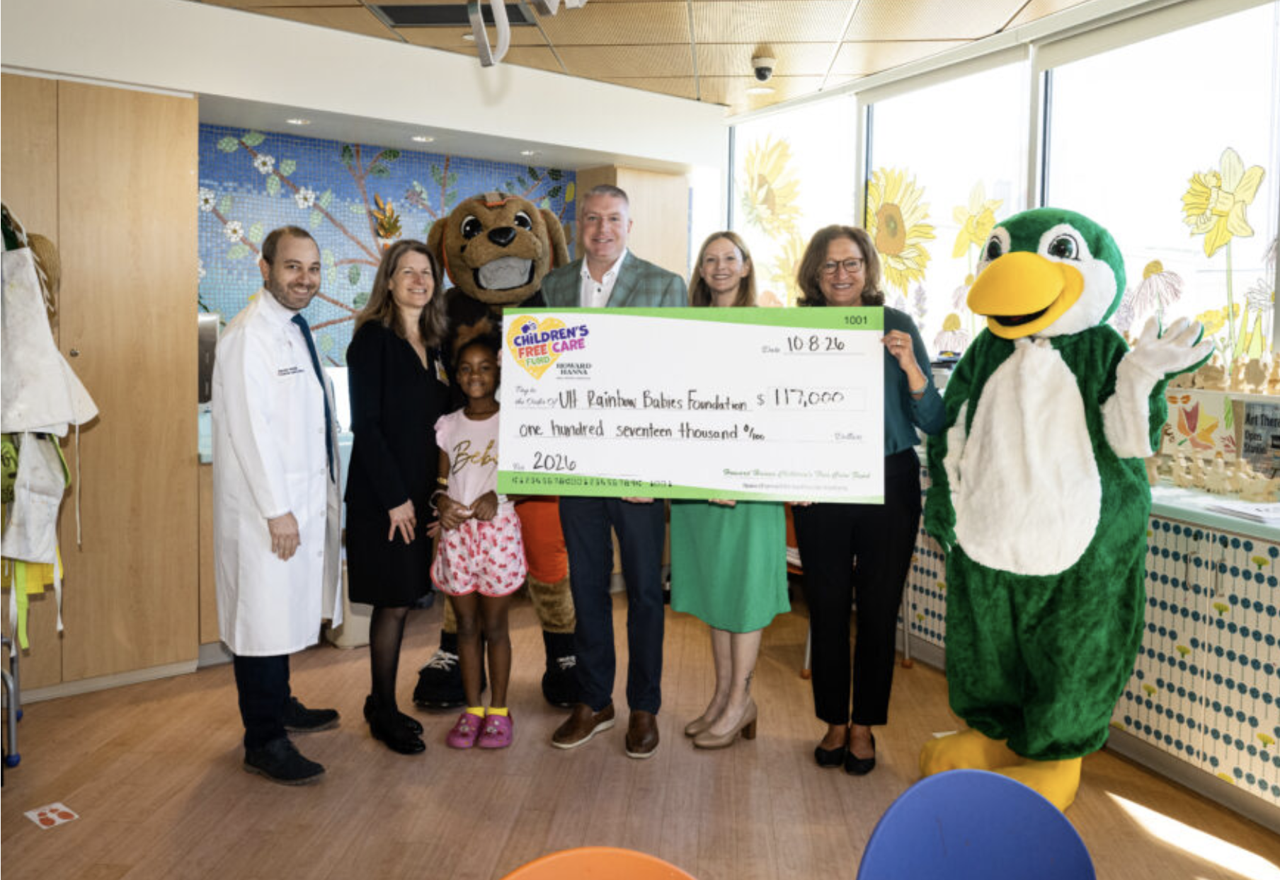 Howard Hanna and Cleveland Browns Visit UH Rainbow Babies &amp; Children’s Hospital to Support Patients and Medical Professionals Ahead of Crucial Catch Game