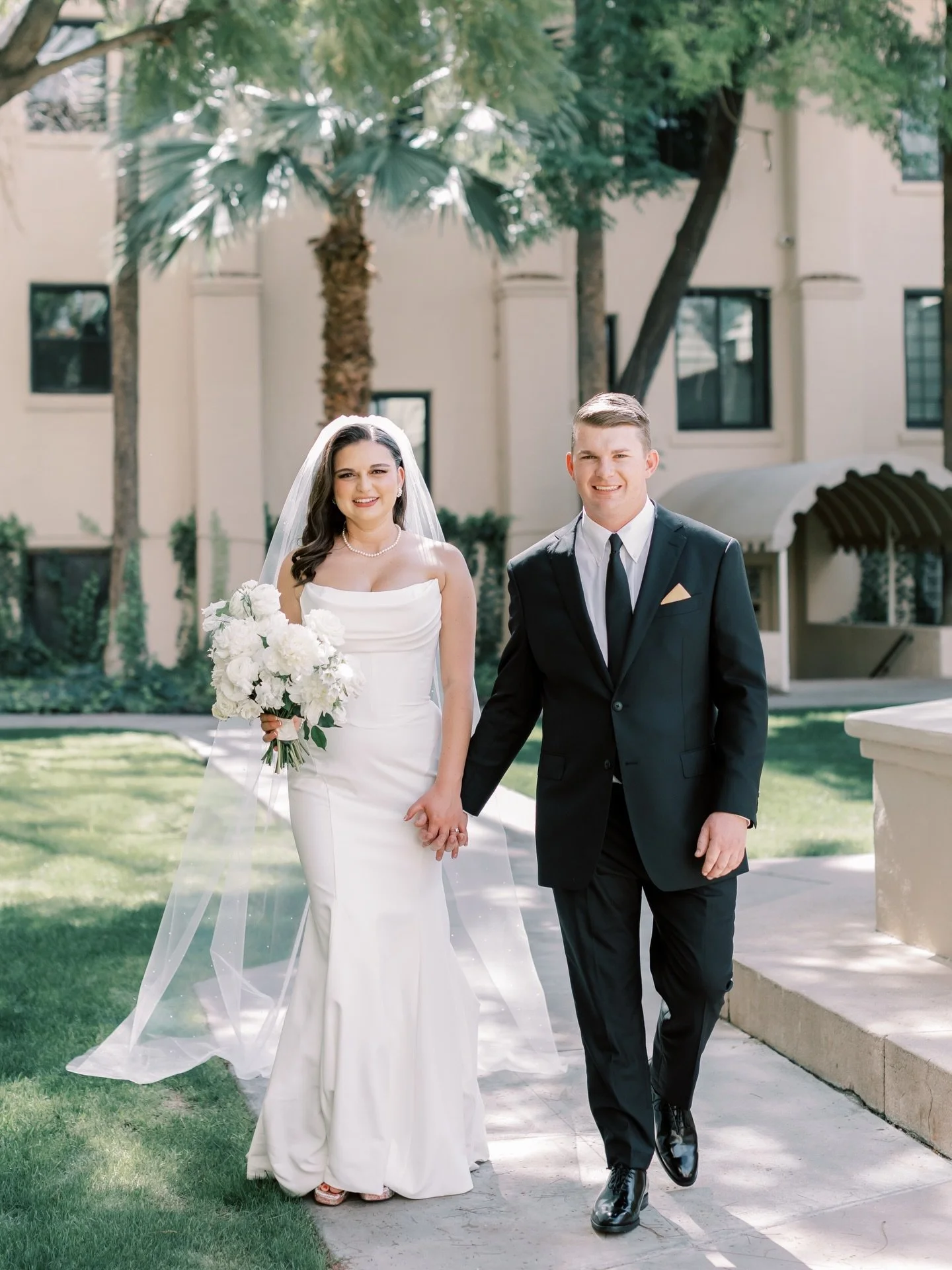 Mr &amp; Mrs Drake🤍

Some couples dream of a perfectly curated timeline, but Sydni and John had a different vision for their wedding day &mdash; one that felt relaxed, joyful, and full of the people they love most.

From the quiet moments before the