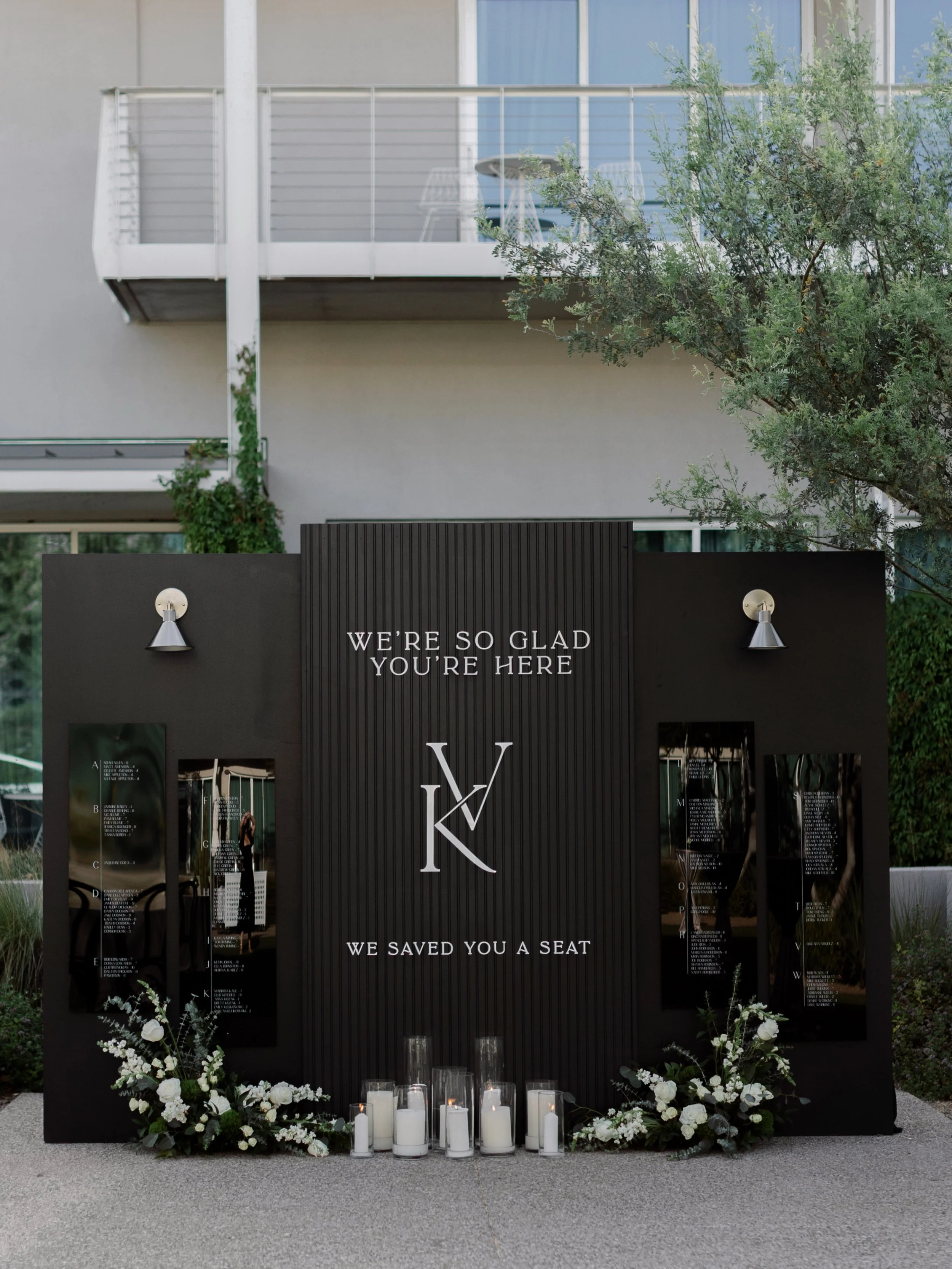A show stopping seating chart✨

Planning: @kdpeventsaz 
Venue + Catering: @mountainshadowsweddings 
Photography: @meagangibsonphotography 
Video: @serendipitycinema 
DJ: @tregothedj 
Florals: @bloomeventfloral 
Cake: @abakeshop 
Rentals: @letsbasheve