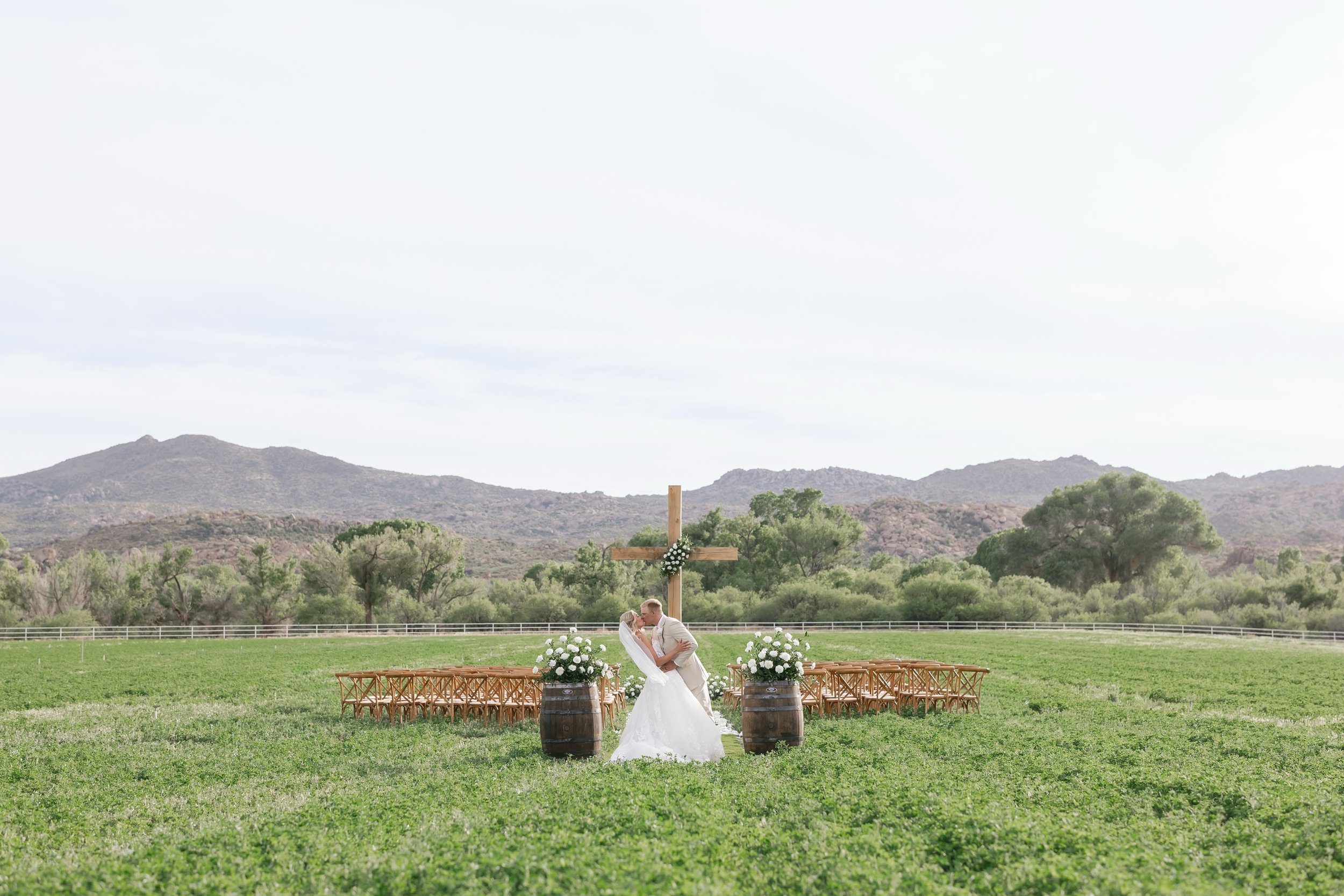 When the landscape isn&rsquo;t just the backdrop to your wedding day&mdash;it is part of your story.

Recently delivered Brooke and Drew&rsquo;s full gallery and loved seeing how every corner of her family&rsquo;s ranch played a part in their day. Be