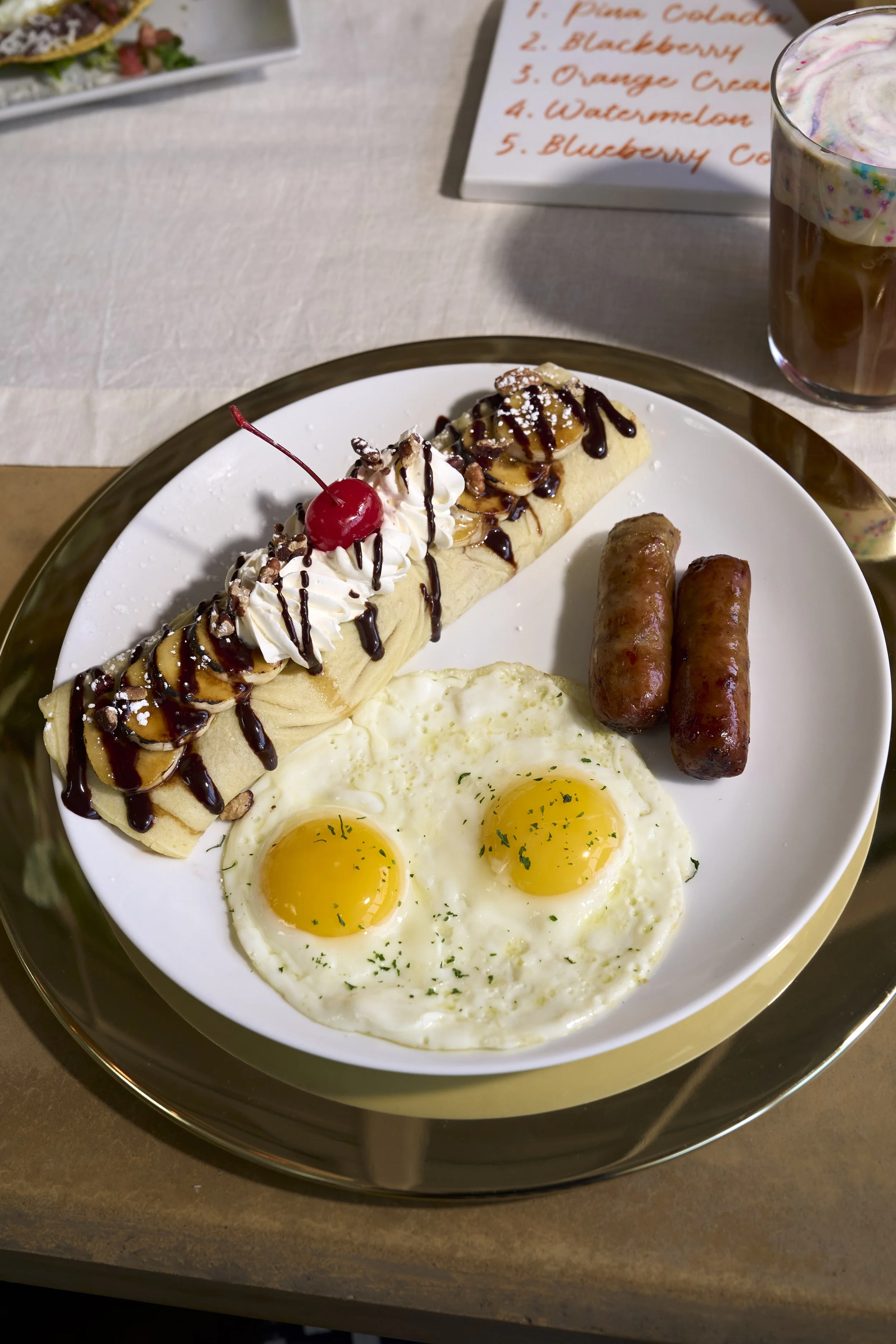 Food & Beverage_003.jpg