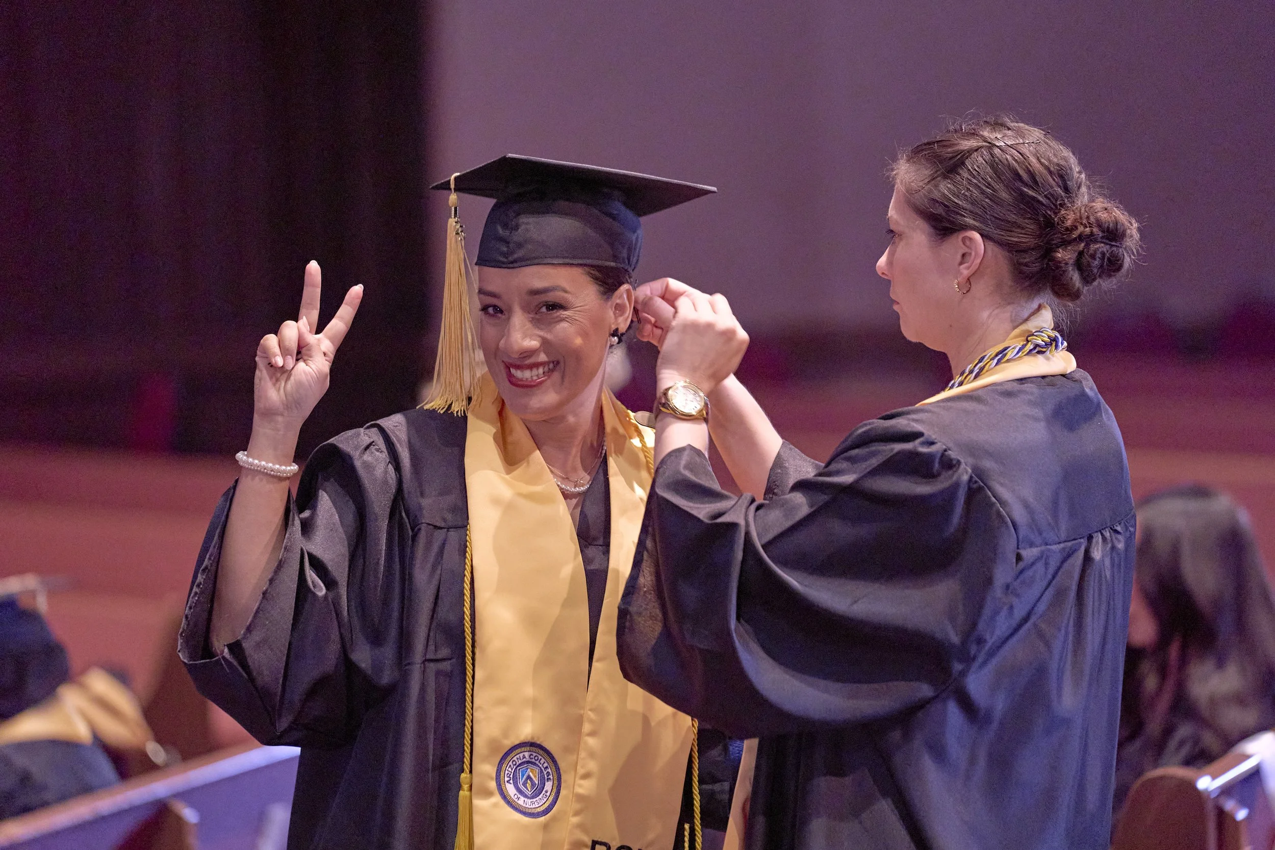 AZ-Nurses-College-Graduation_000.jpg