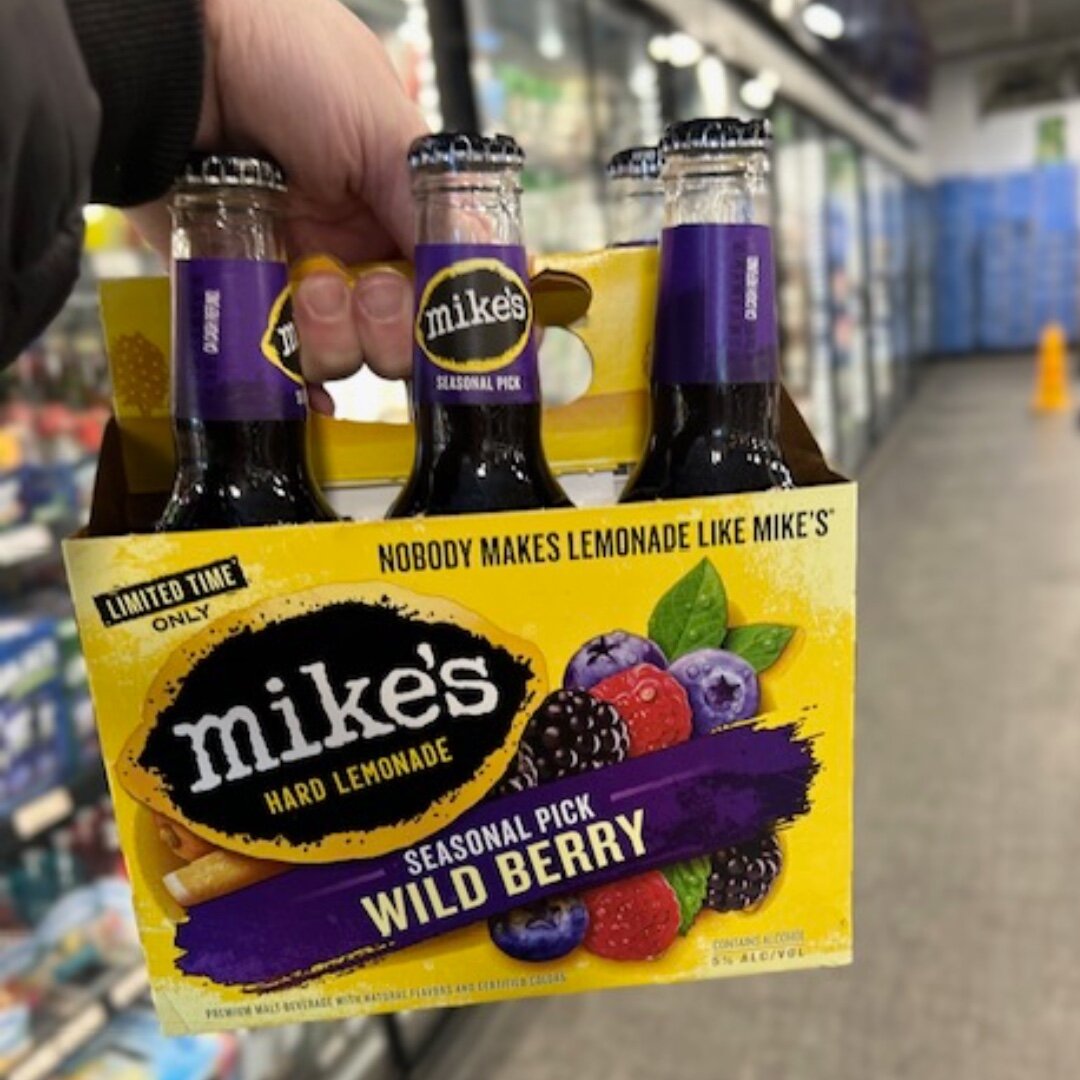 Having kinda a rough day, but nothing a 6pk of Mikes + 9 hours of screen time can't fix.

@mikeshardlemonade new Wild Berry is available now at #chicagolakeliquors 🍓🍇🫐