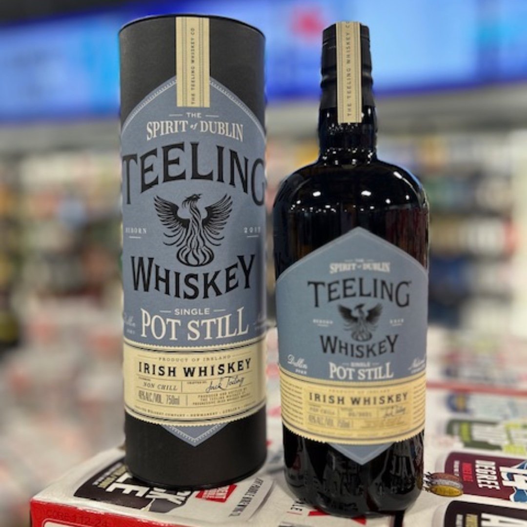 The perfect Thursday Tipple 🥃

Let's toast to a great week with @teelingwhiskey Single Pot Still, available now at #chicagolakeliquors.