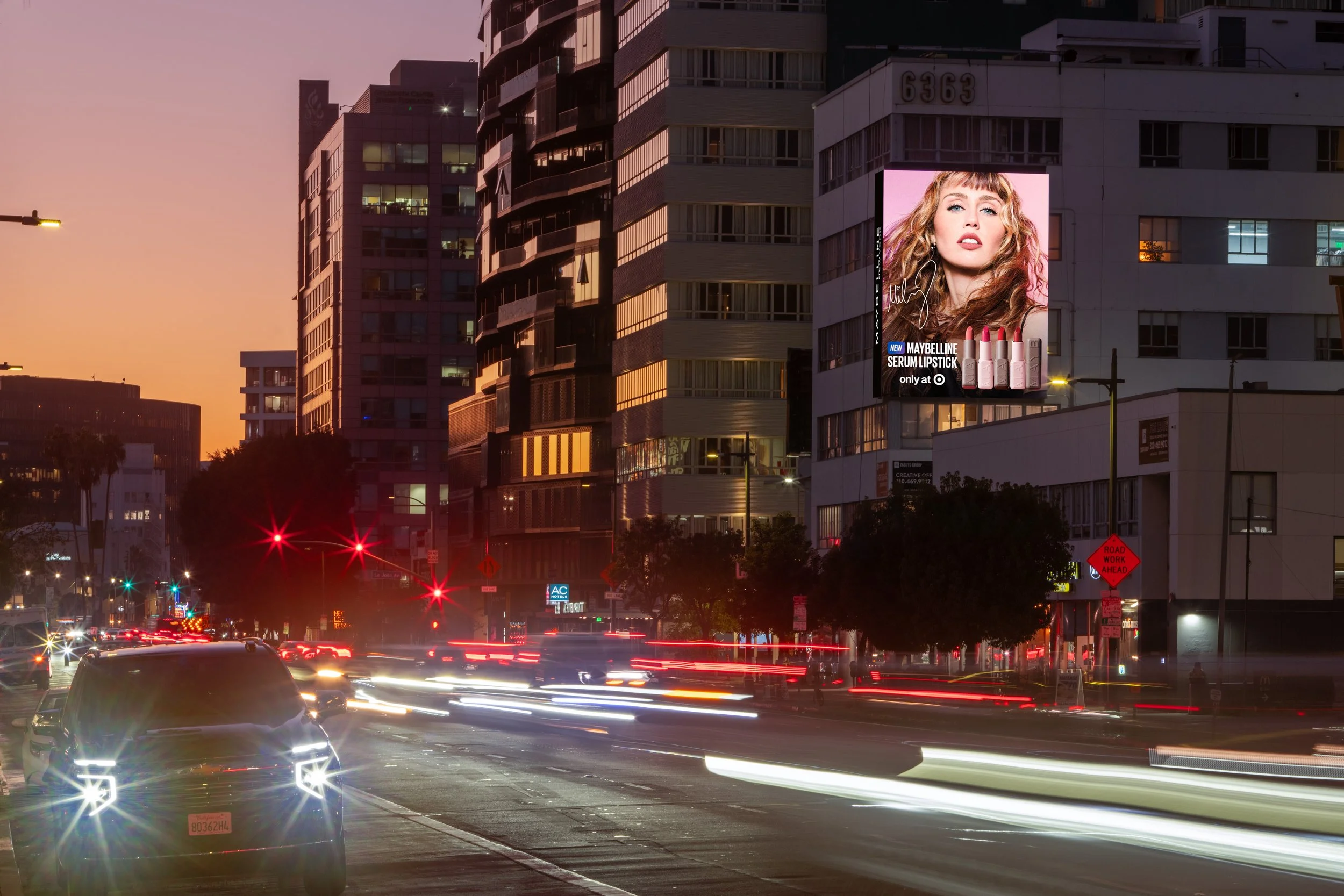 6363 - Maybelline - Miley - 02.jpg