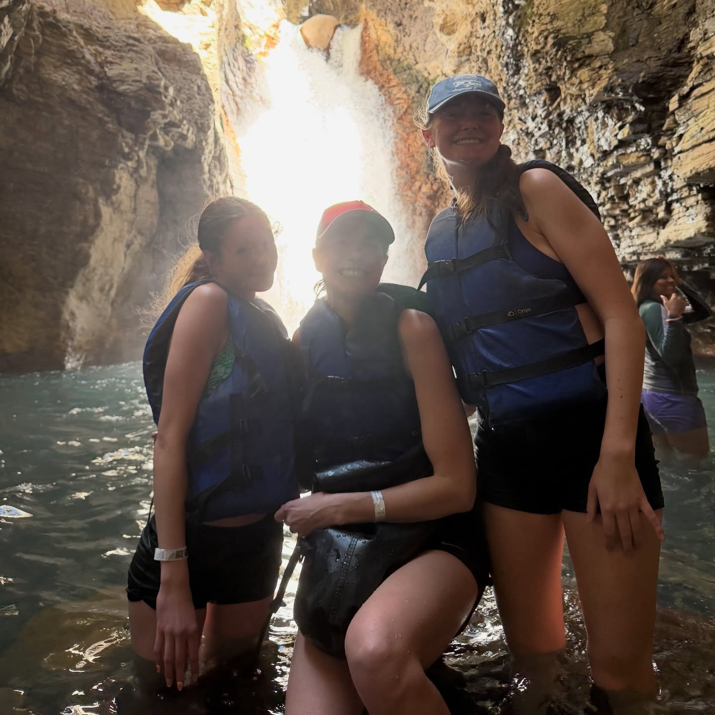 Today was the BEST day of our trip thus far, hands down! 
But not for the reason you might think!

🌞 We were up EARLY to head to our waterfall hike with a tour guide. It turned out to be a tour with .. just us!!
&hearts;️ It was frankly fantastic:
M