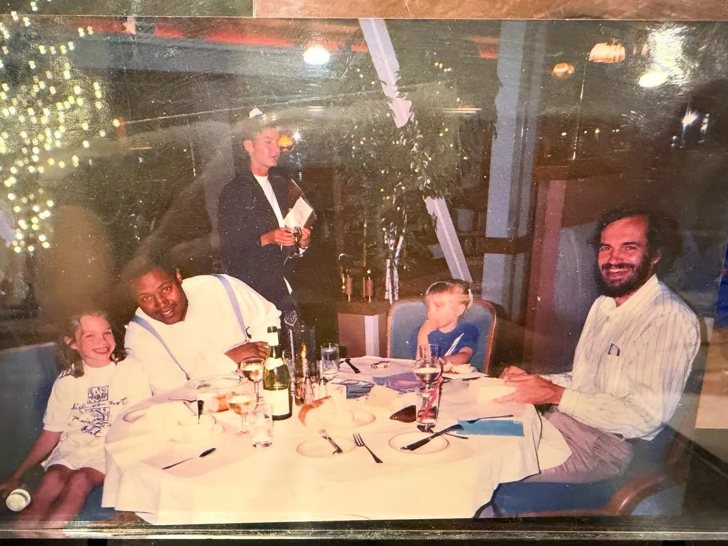 You&rsquo;re not allowed to give excuses ..
.. when you have certain tools in your back pocket!!

➡️ When I&rsquo;m taking a HUGE, SCARY step, I sit at my desk. 

👉 I sit here for 2 reasons:
1. My Tod (my dad) is right here with me. His pic is right