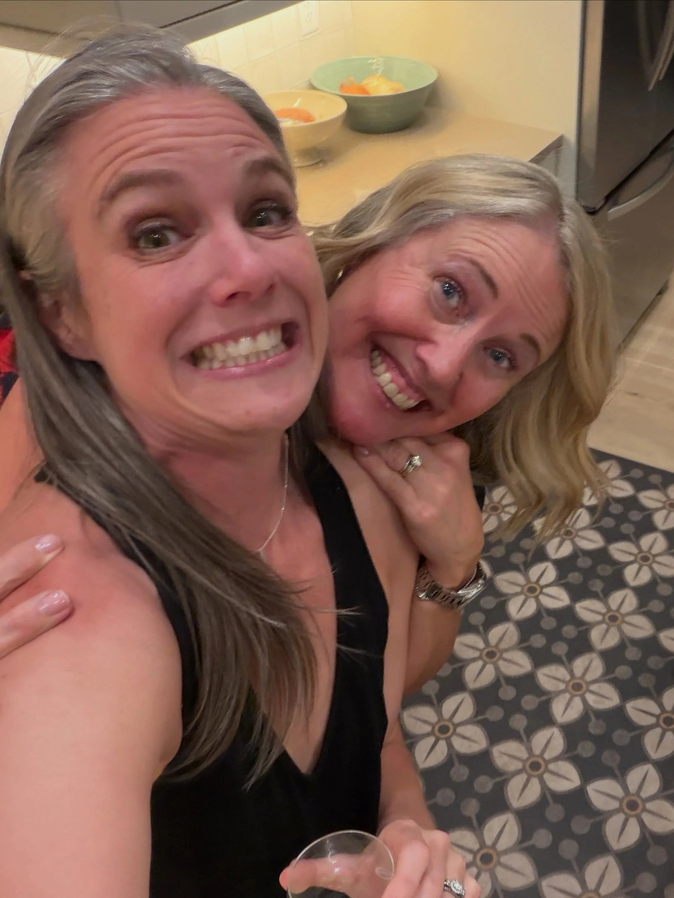 Sometimes it&rsquo;s necessary to help friends remember their 55 years .. especially with sleepovers and puppy smooches!!

Happiest of Happy Birthdays, Lovely!! &hearts;️&hearts;️😎

#hillarywolfereikiandcoaching #makeyourownmagic #reiki #reikimagic 