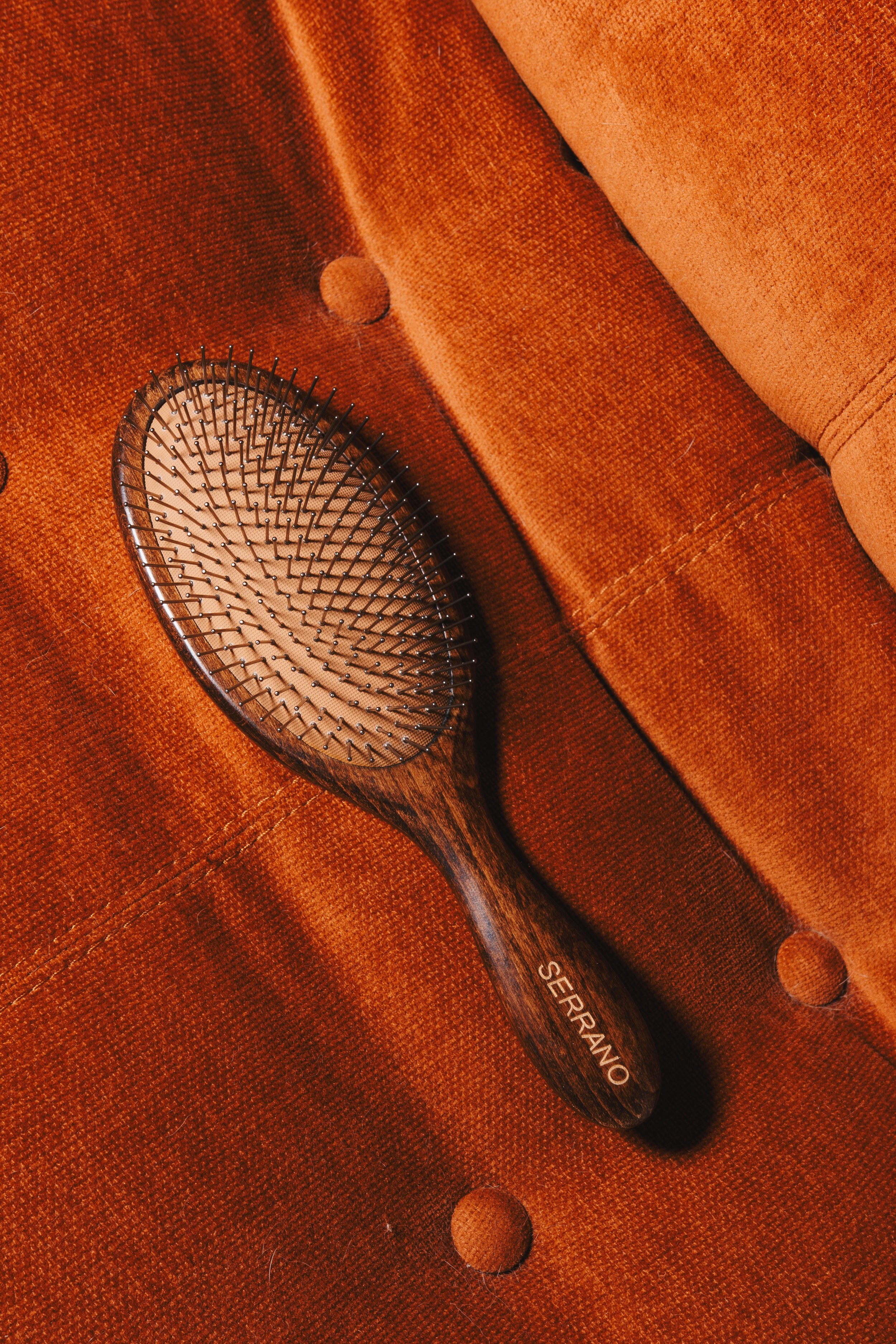SERRANO EXFOLIATING BRUSH