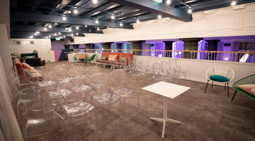 One fine Day mezzanine