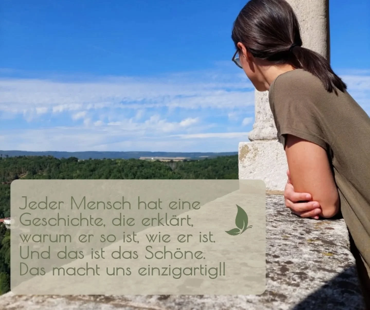 Lass jeden Tag viele unverwechselbare Momente entstehen, denn das Leben will JETZT gelebt werden. 
Lebe mit deinen "verr&uuml;ckten" Ideen!!
Setze sie um und bereichere DEIN Leben. 

Nimm an, was du in der Vergangenheit erfahren durftest - 