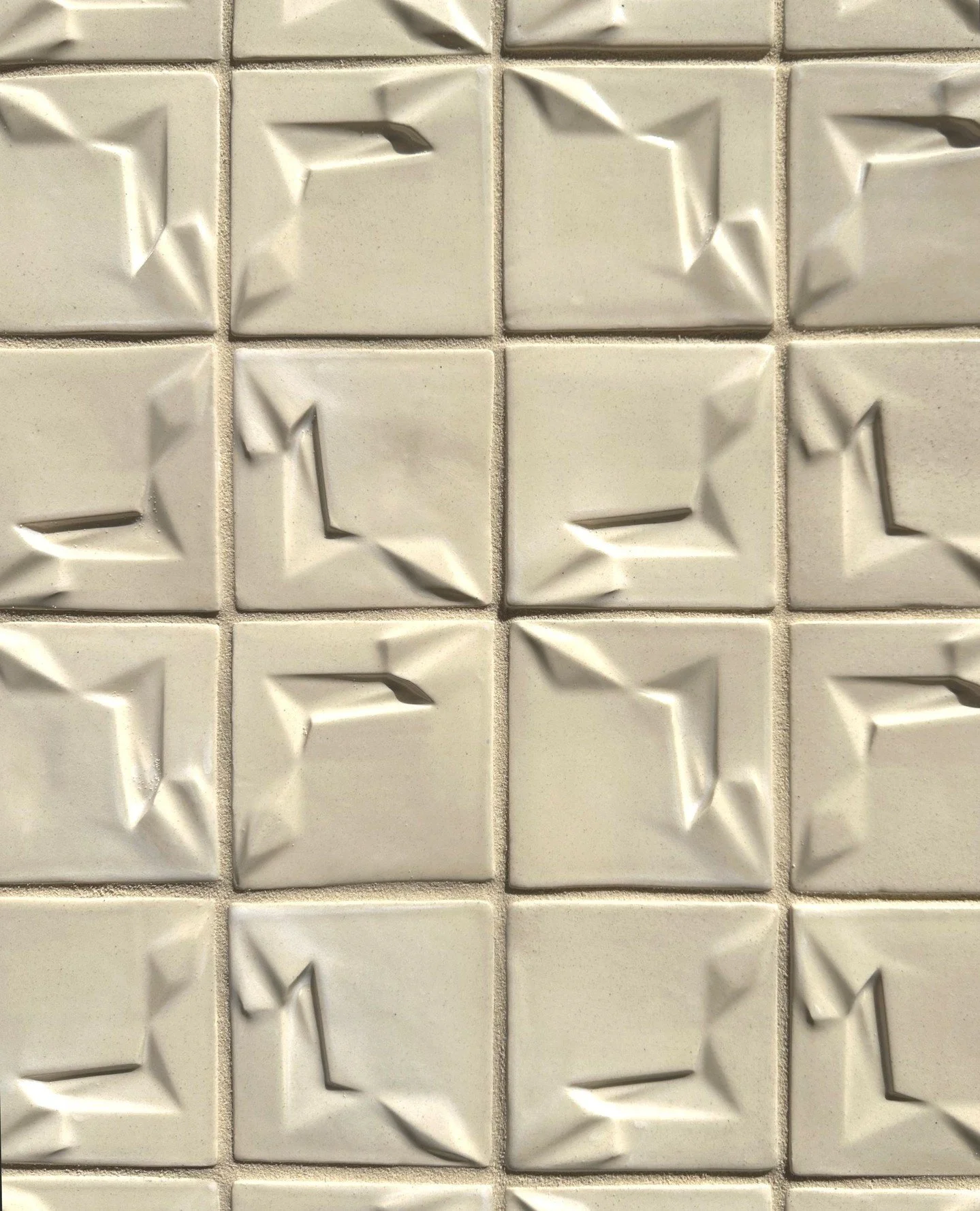fractured earth #4 - crystallize⁠
⁠
a primary feature of our tiles is the lack of symmetry, which inherently creates movement.  our eye moves across the tiled surface just like it would scan a landscape or watch the moving leaves of a tree, the fract