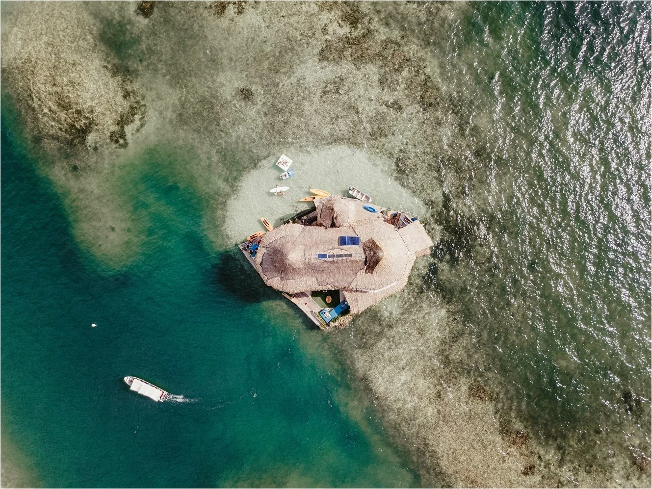 Casa en el agua.jpeg