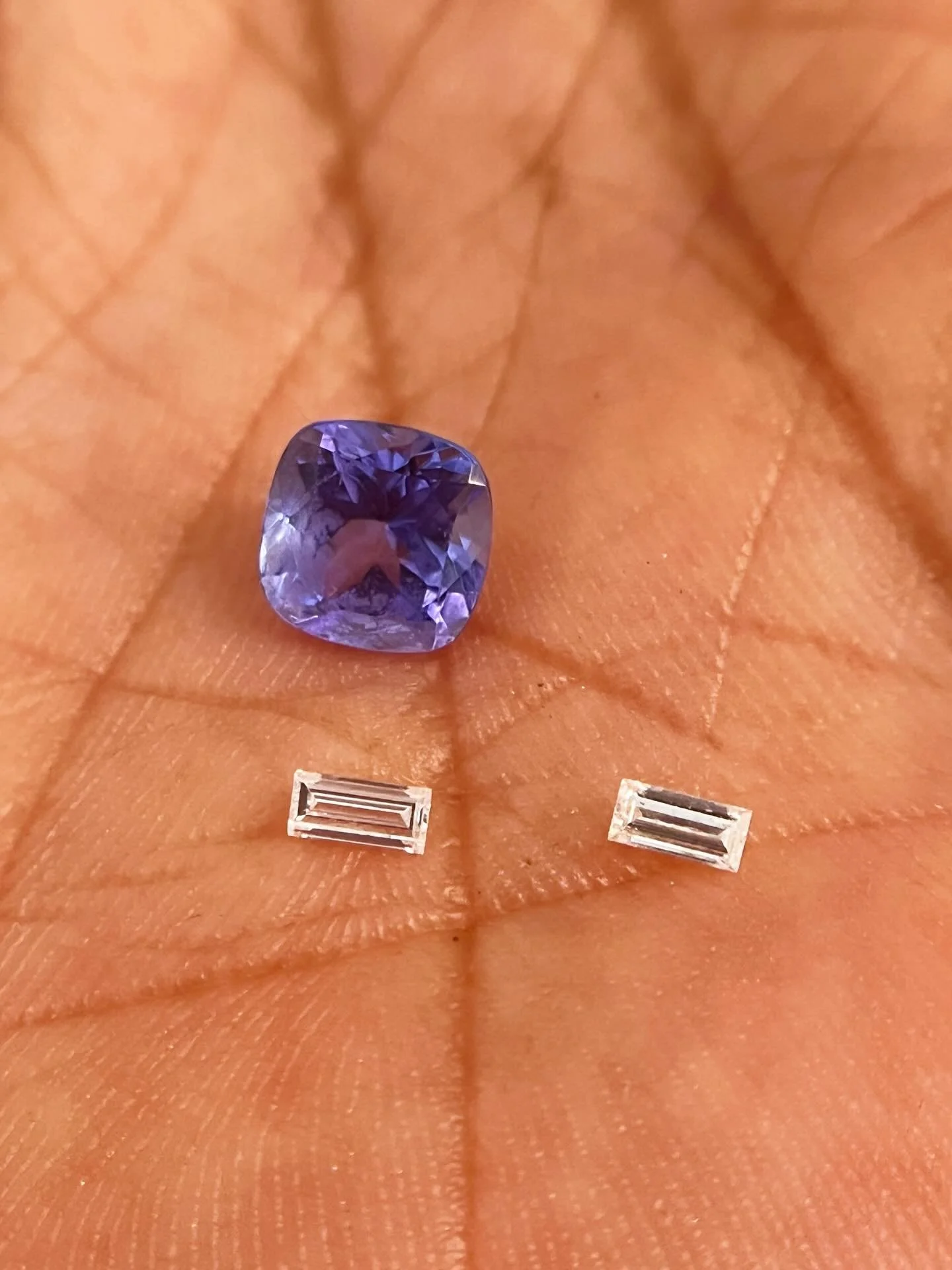Sharing a sweet re-work from last year that somehow never made it to the grid! Jamie had some really cool family jewels that needed new life, so we created a new modern setting for her gorgeous cushion cut Tanzanite and diamond baguettes 💜✨ I LOVE t