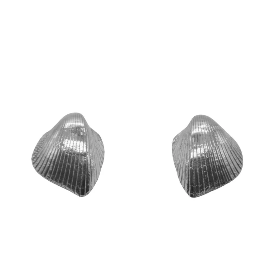 Silver Zuri Shell Stud Earrings