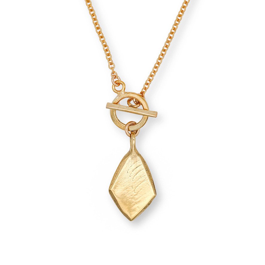 Golden Asali Toggle Necklace