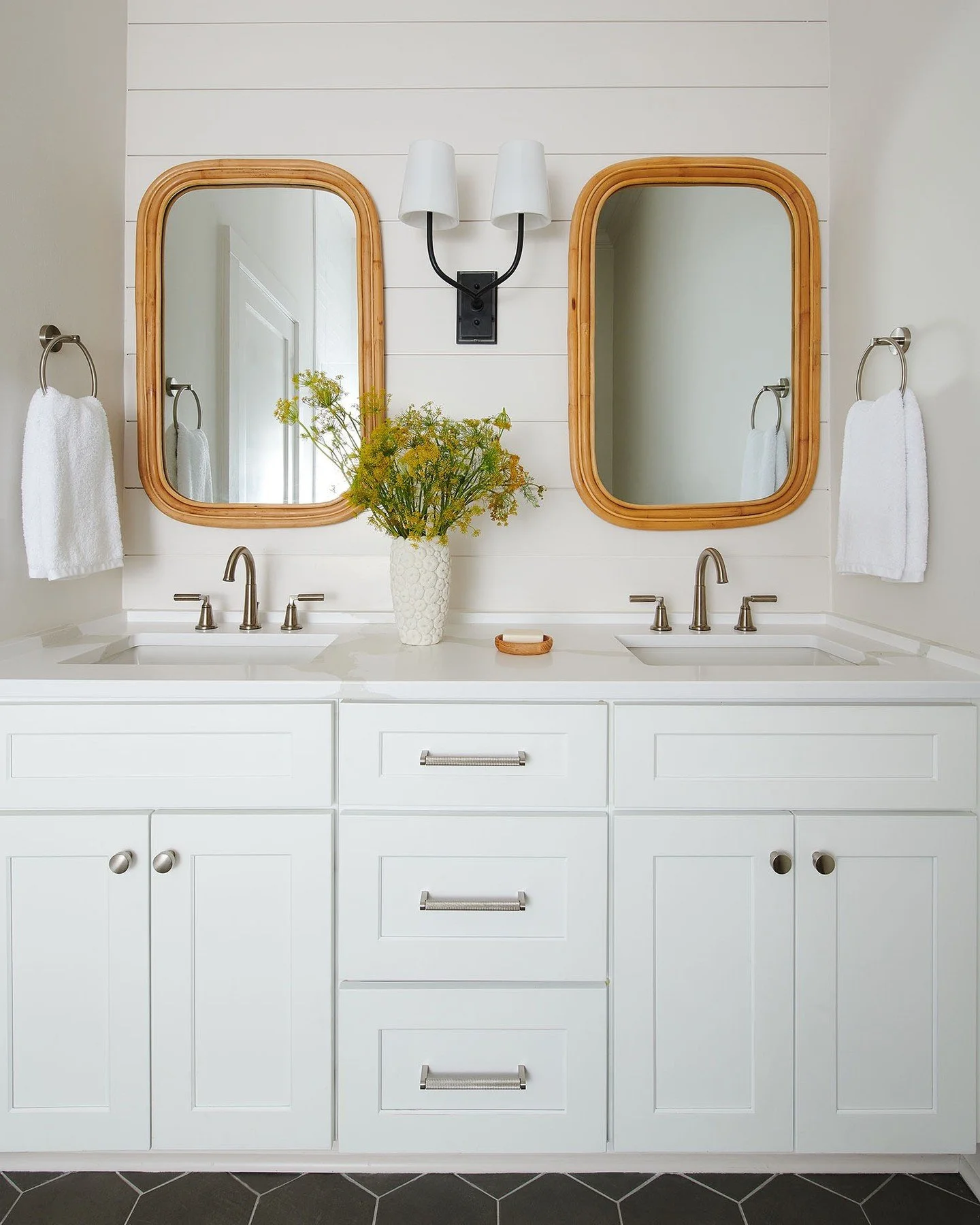Light, bright, and designed to be lived in. Our Perdido Key beach project, Cowboy (IYKYK), proves beautiful design doesn't have to compromise on function. 👌

Featured in @southernliving 
Photography by @alisongootee
Styling by @jbheditorial