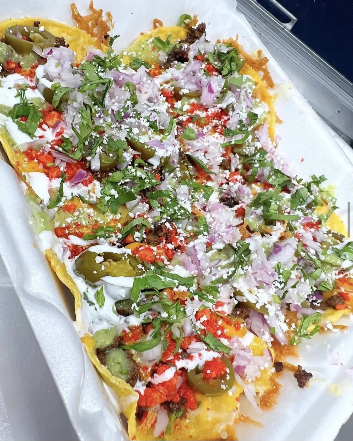 GefhslVaEAAKJPo.jfif