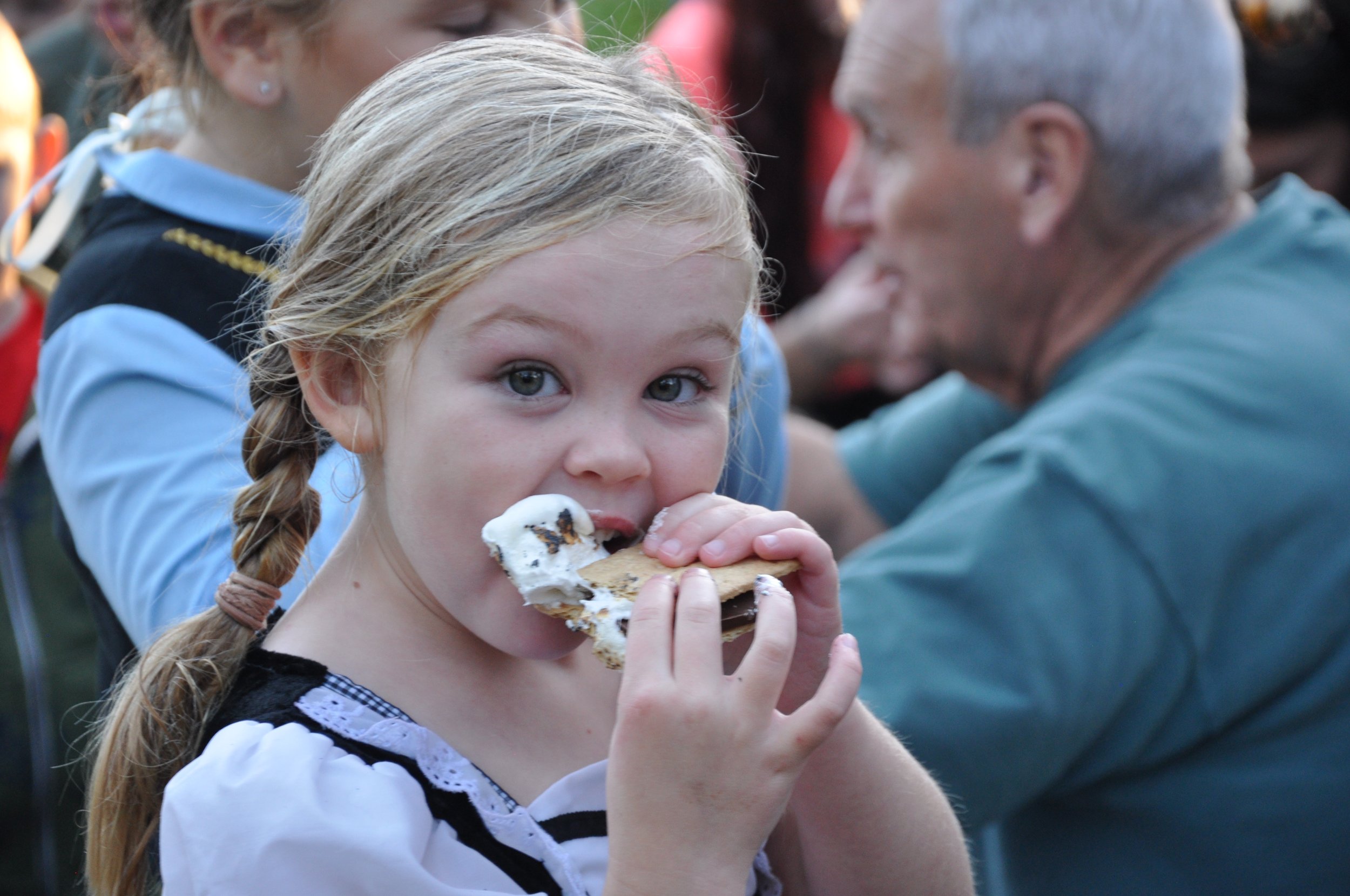 bcc kids 4 smores.JPG