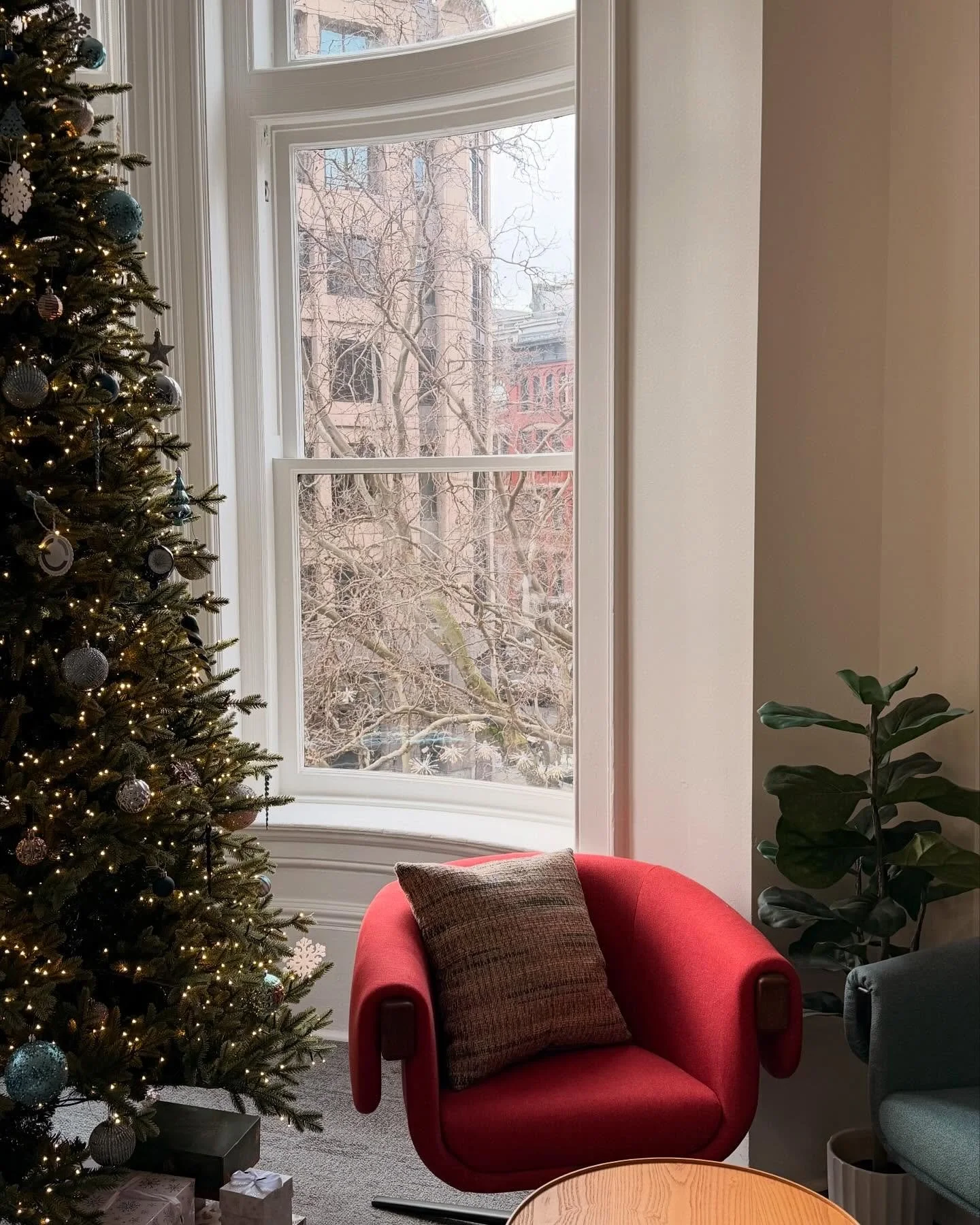 Wishing all of our dear collaborators the happiest of holidays! 

#holidays #merryandbright #concentric #bulo #memo