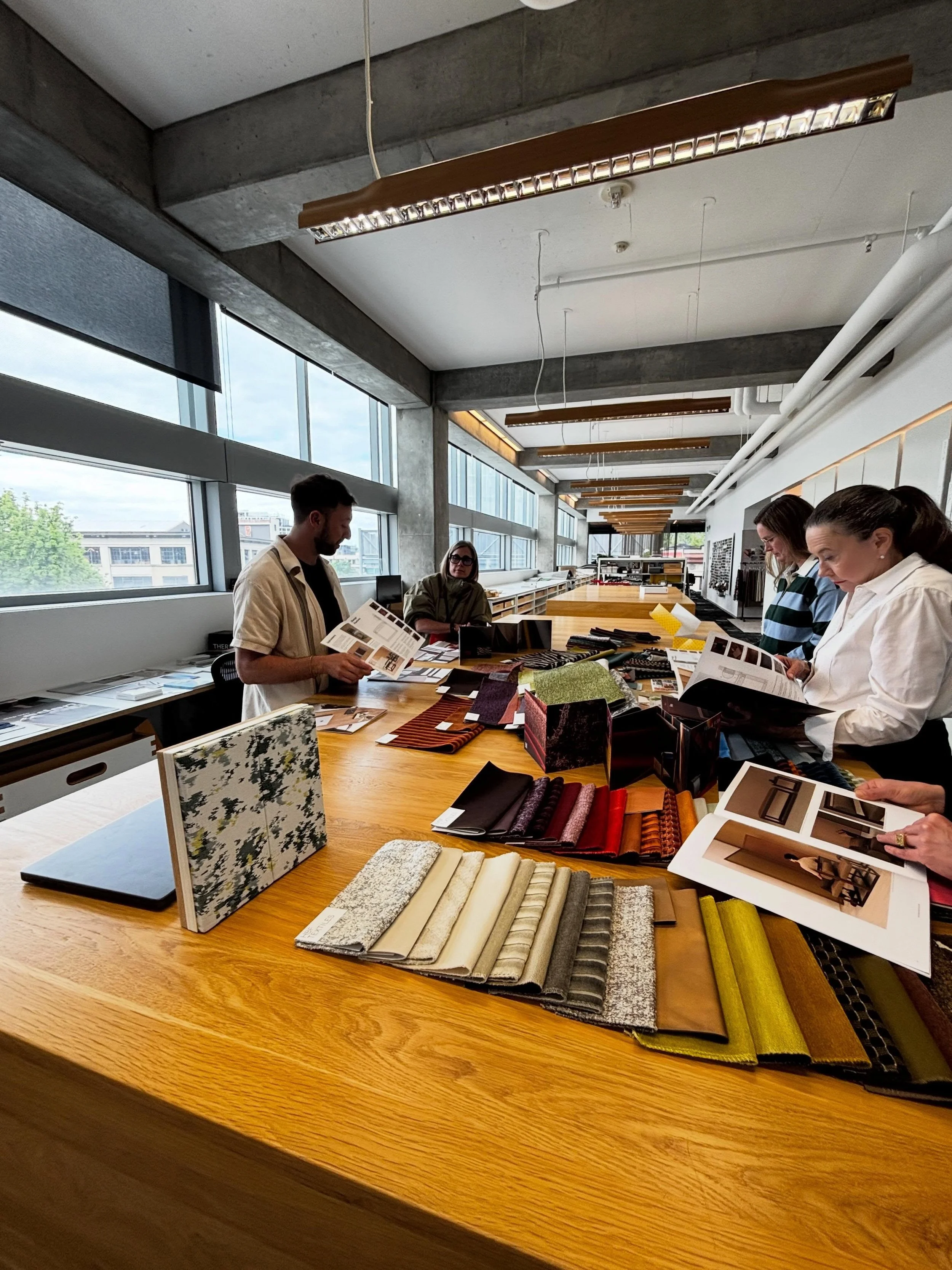 #throwbackthursday to a great week with @hbffurniture and @hbftextiles!

With @forestbkane and @cful15