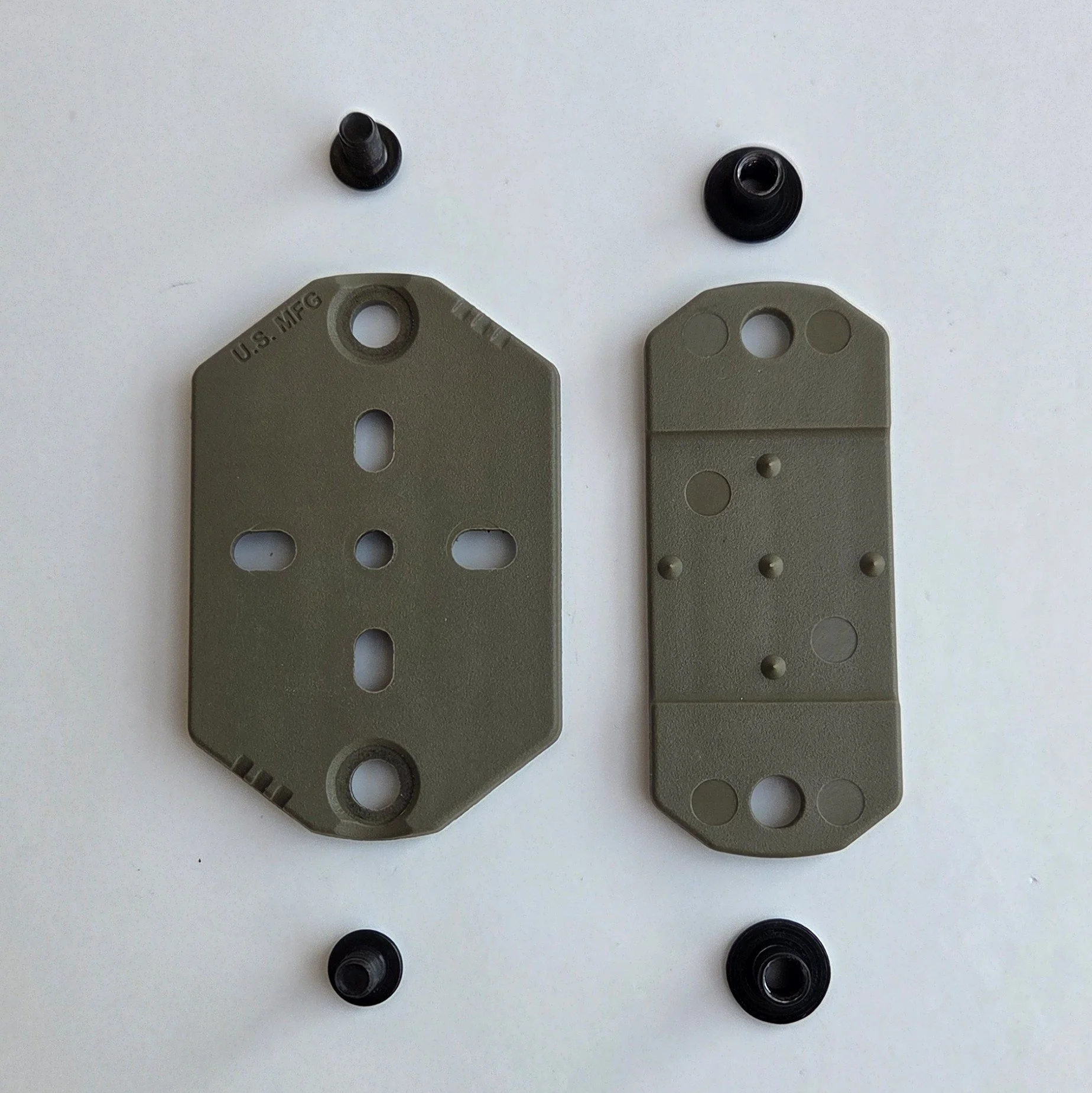 MOLLE Mount Kit Ranger Green 001.jpg