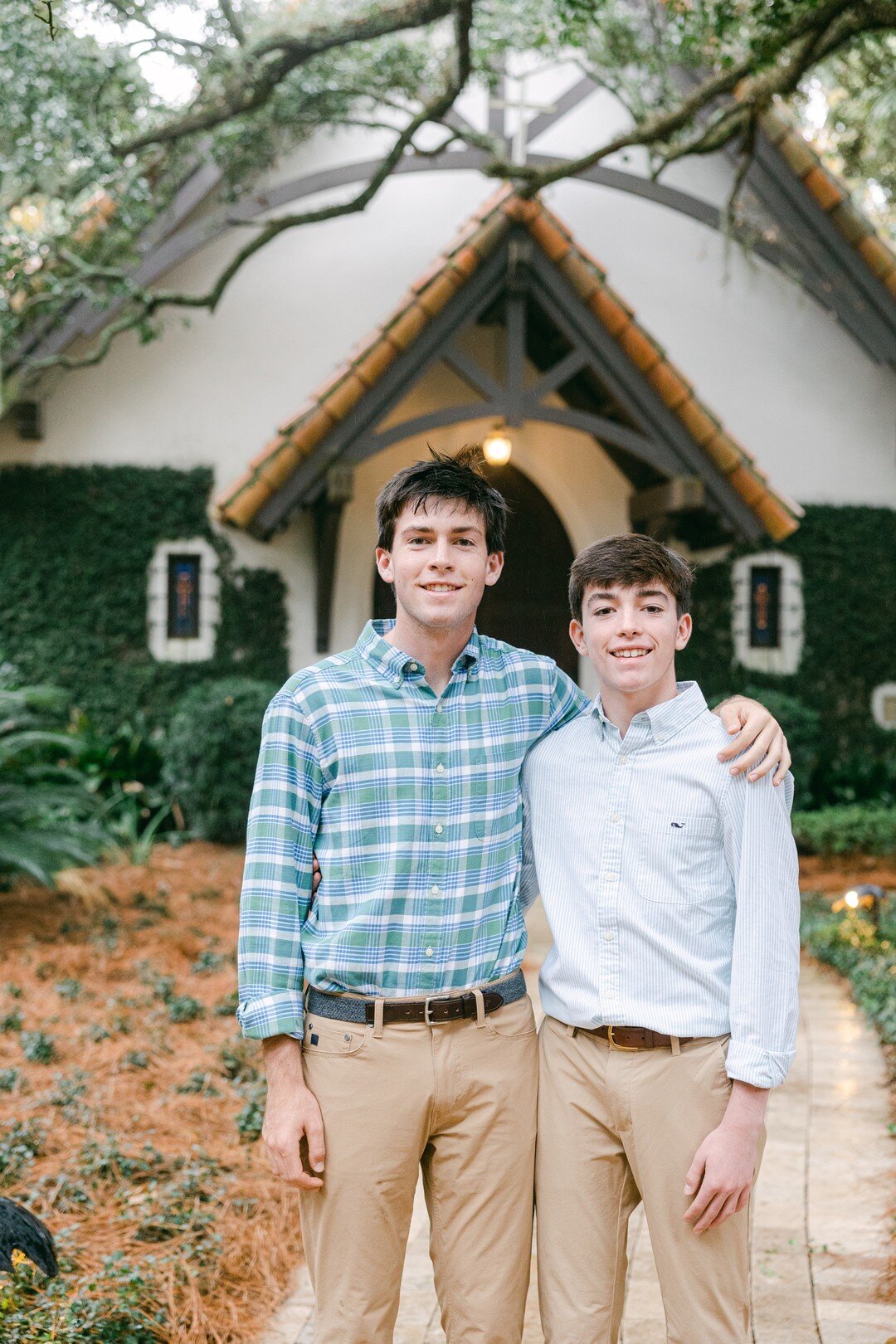 Nows the time to schedule those fall family sessions! #cloister #seaisland #cloisterseaisland #seaislandphotographer #saintsimonsphotographer #ssi #saintsimonsisland