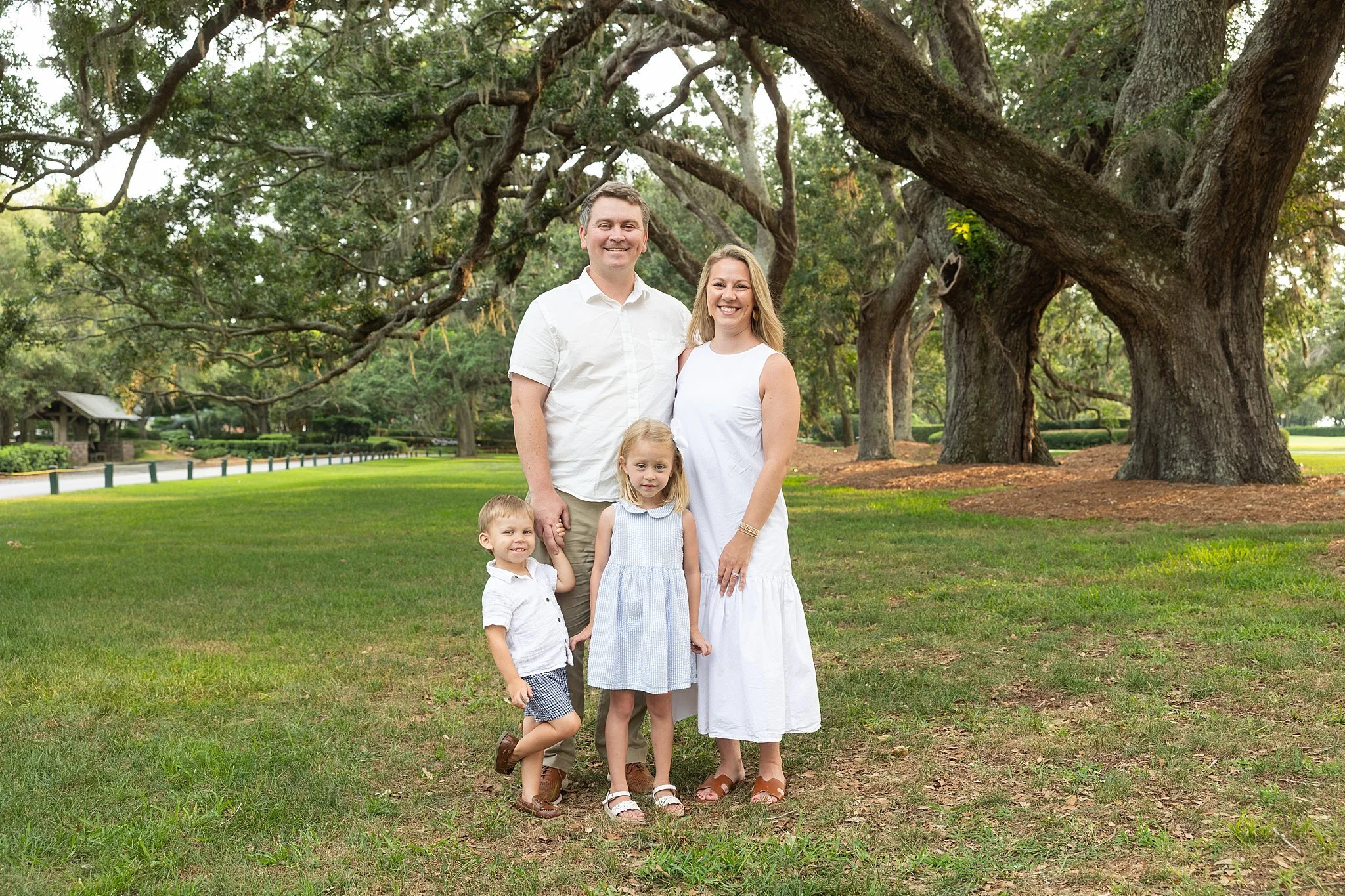 Katherine_Ives_Photography_Drewell_Sea_Island_Lodge_Extended_Family_02810.JPG