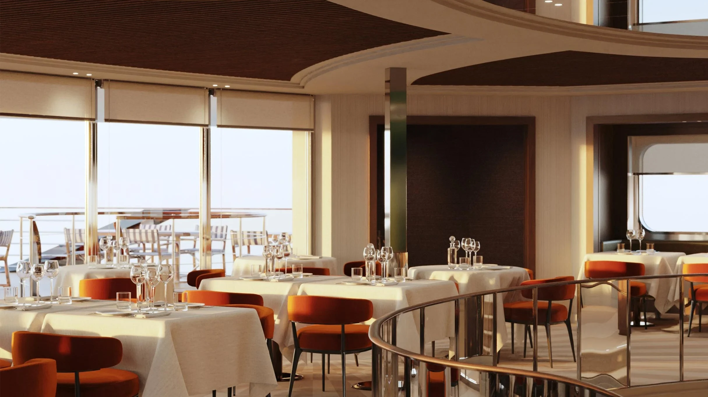 Orient_Express_PAGE-YACHT_FACILITY_RESTAU-TERRASSE_EXTRA_SLIDER_1.webp