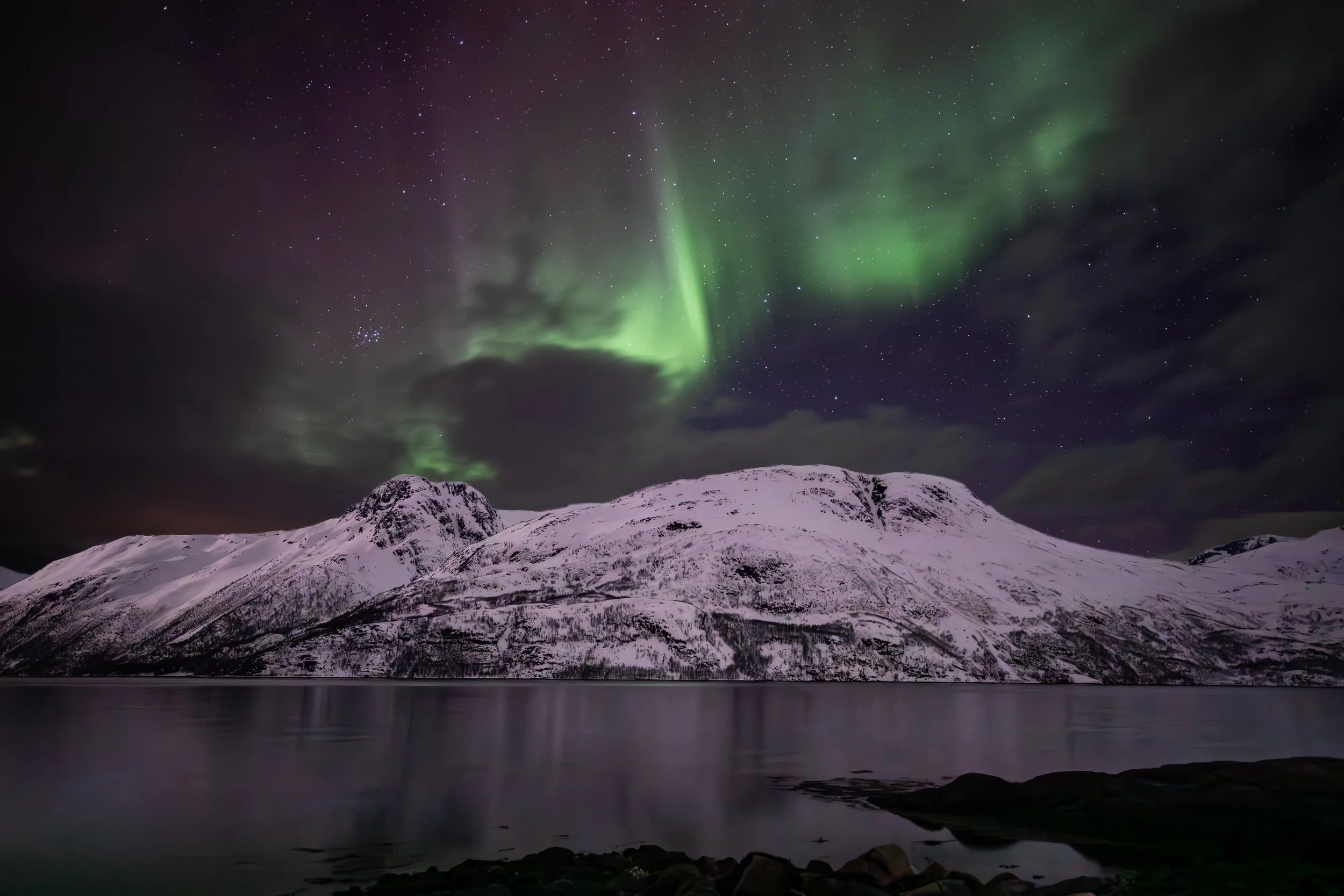 Red Letter Travel views the Northern Lights from the arctic in Norway.
