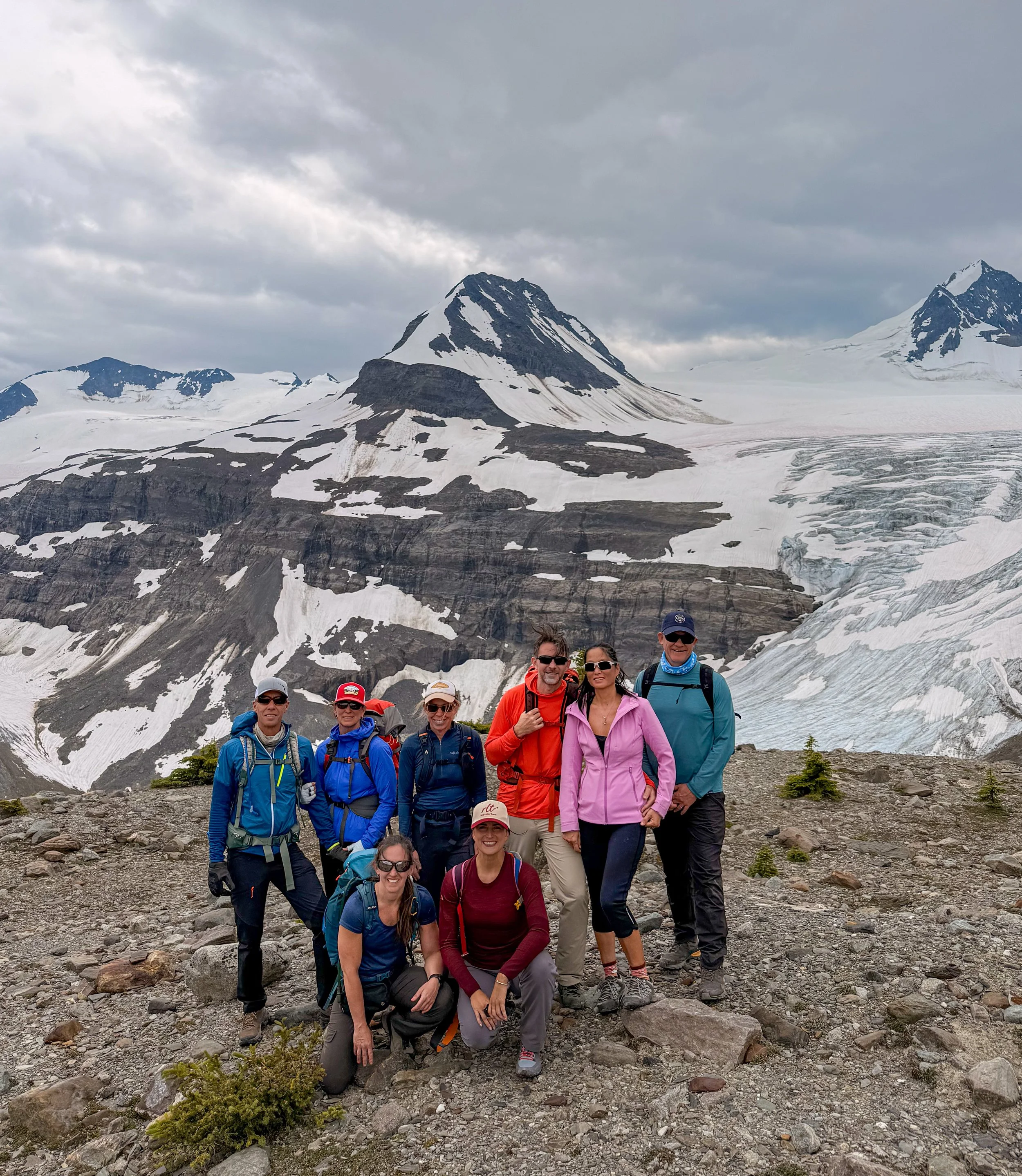 Solo traveler meeting fellow hikers at CMH