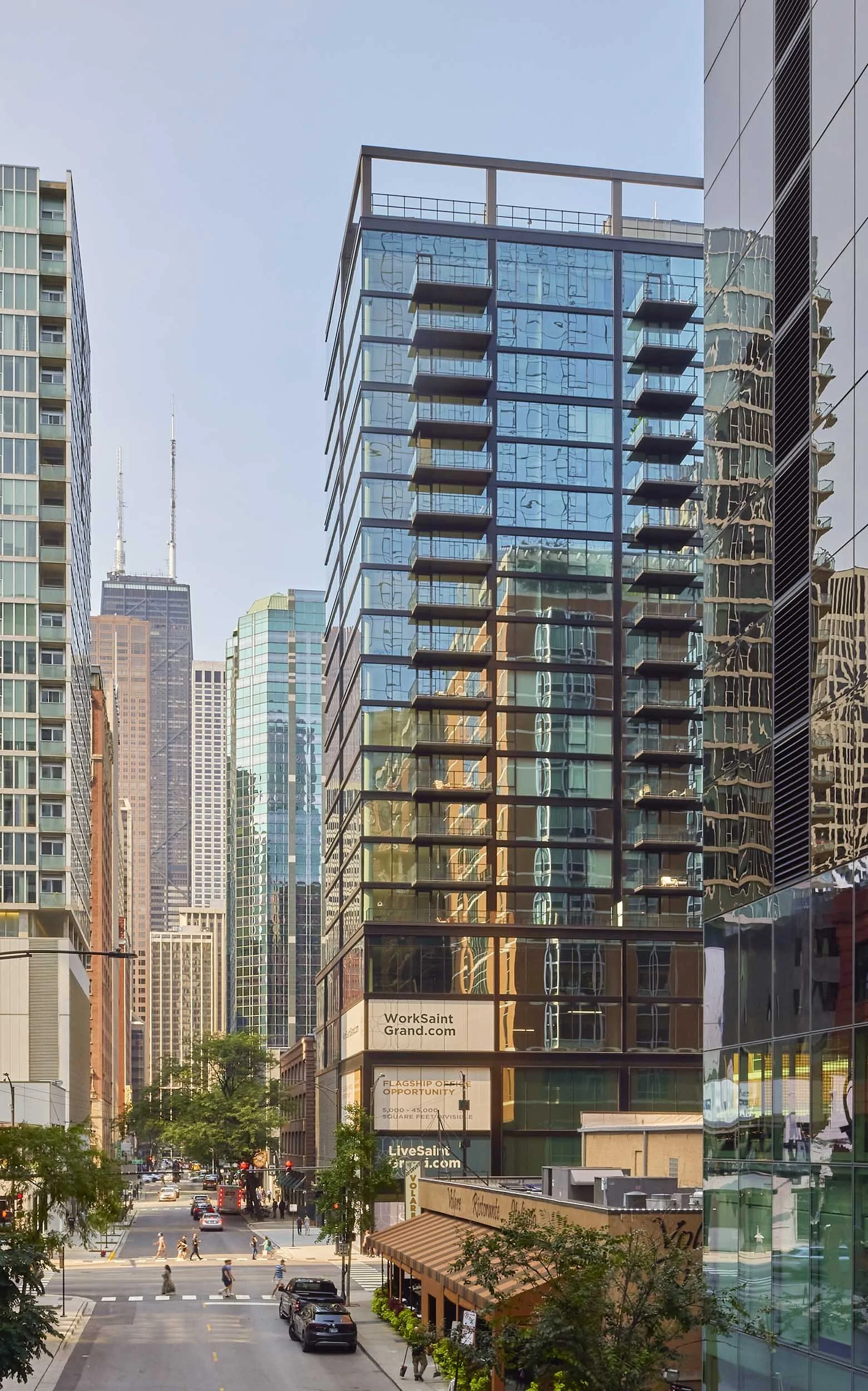 Glass exterior of the Saint Grand tower in Streeterville