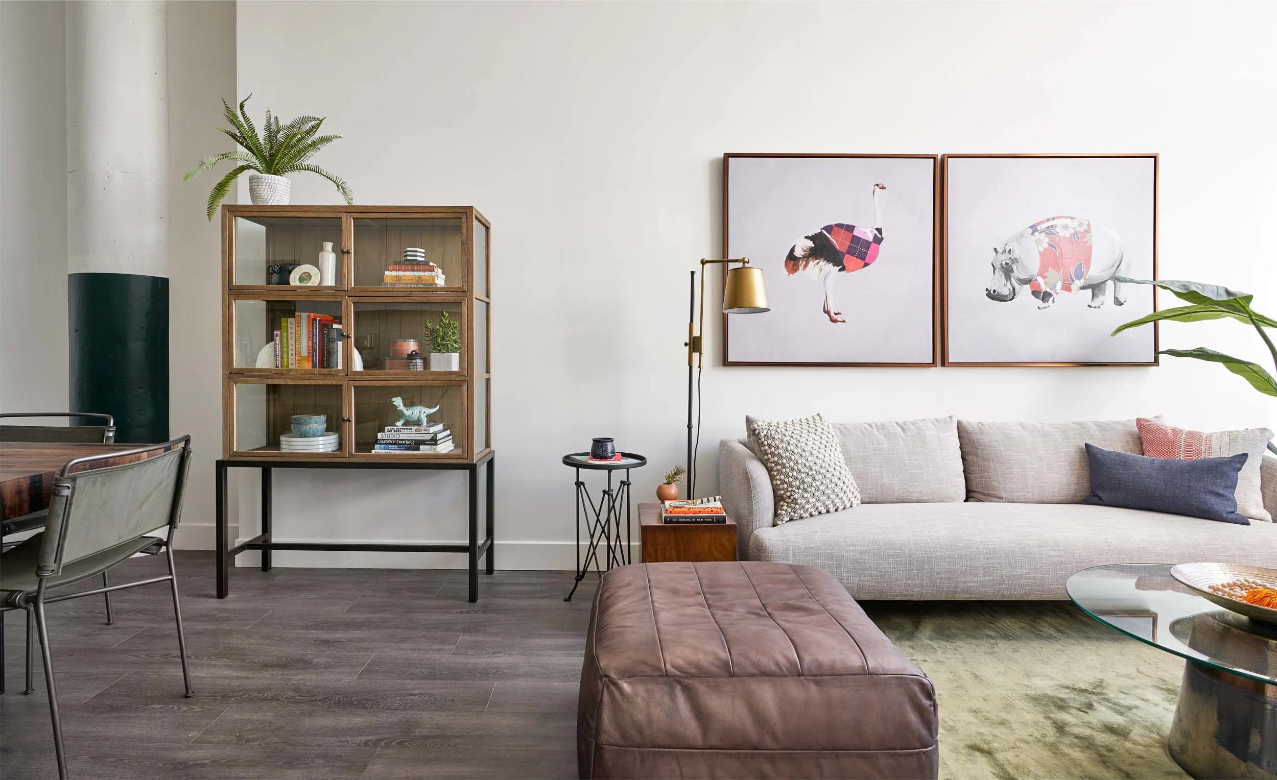 Multifamily model room, 1 bedroom, living room design, modern vintage ecclectic