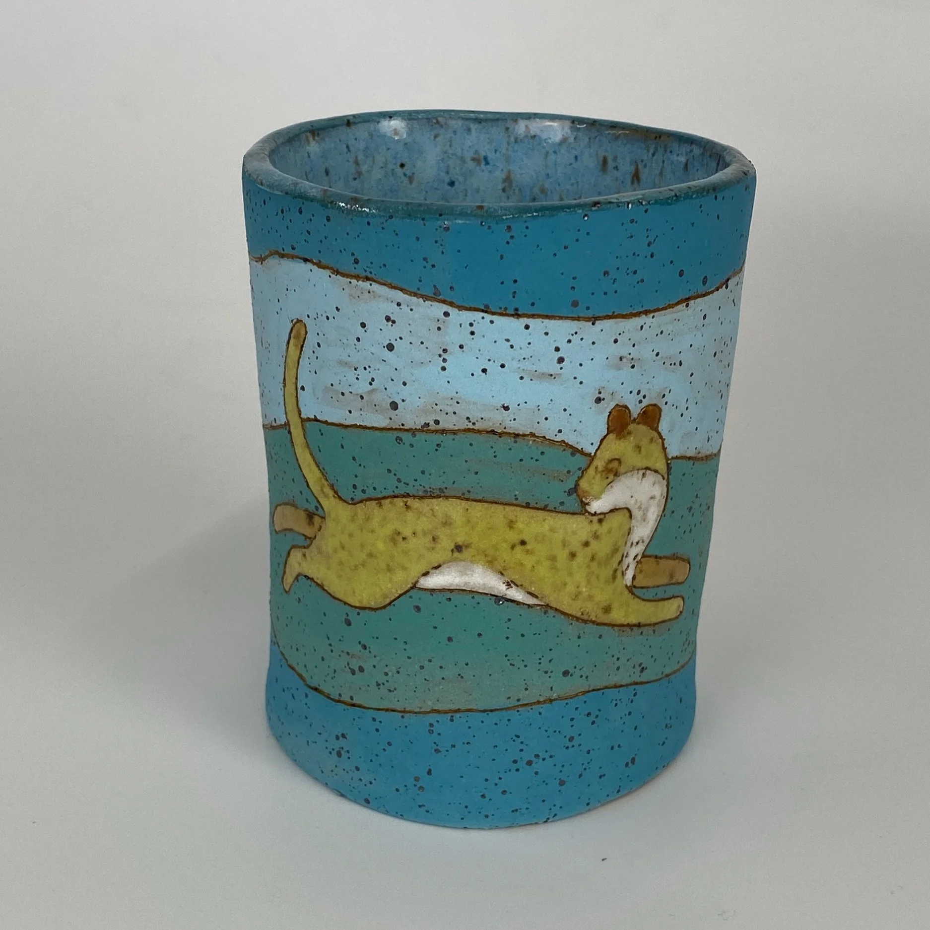 Hand-building with Zara Bronwyn Davis –  Thursdays, April 30 – June 4, 6–8:30pm (6 weeks)