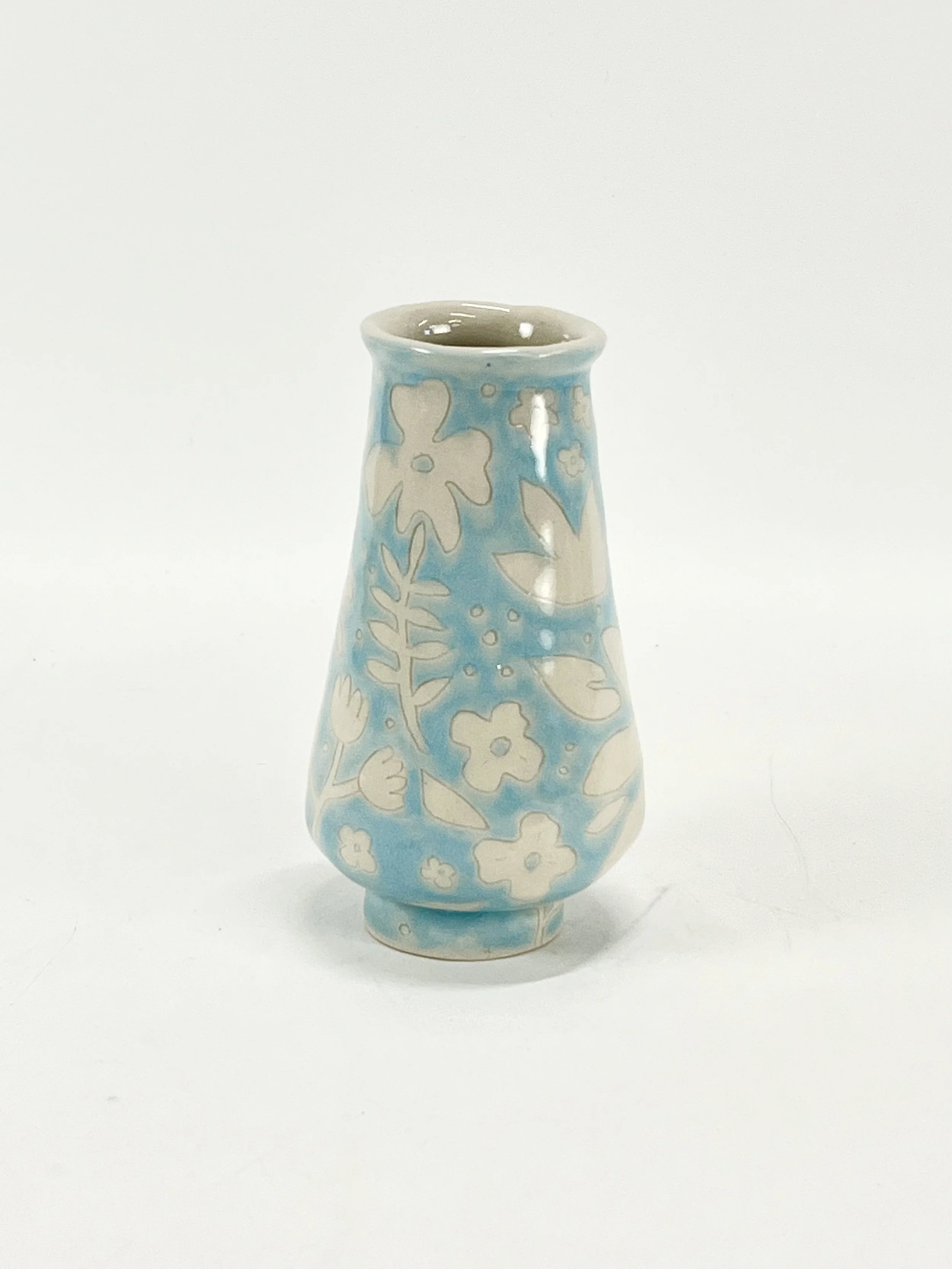 Hand-building with Zara Bronwyn Davis –  Thursdays, April 30 – June 4, 6–8:30pm (6 weeks)