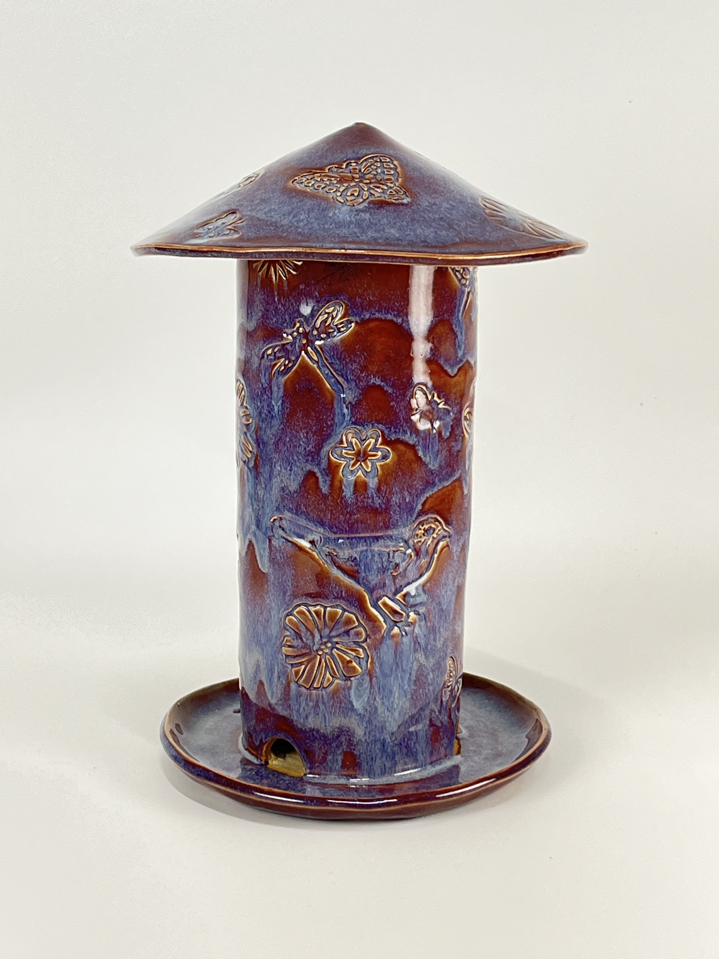 Bird-feeder Workshop! Create Create a beautiful, hand-built bird-feeder with templates! 2 day workshop: Sundays, May 3 and May 17, 1-4pm