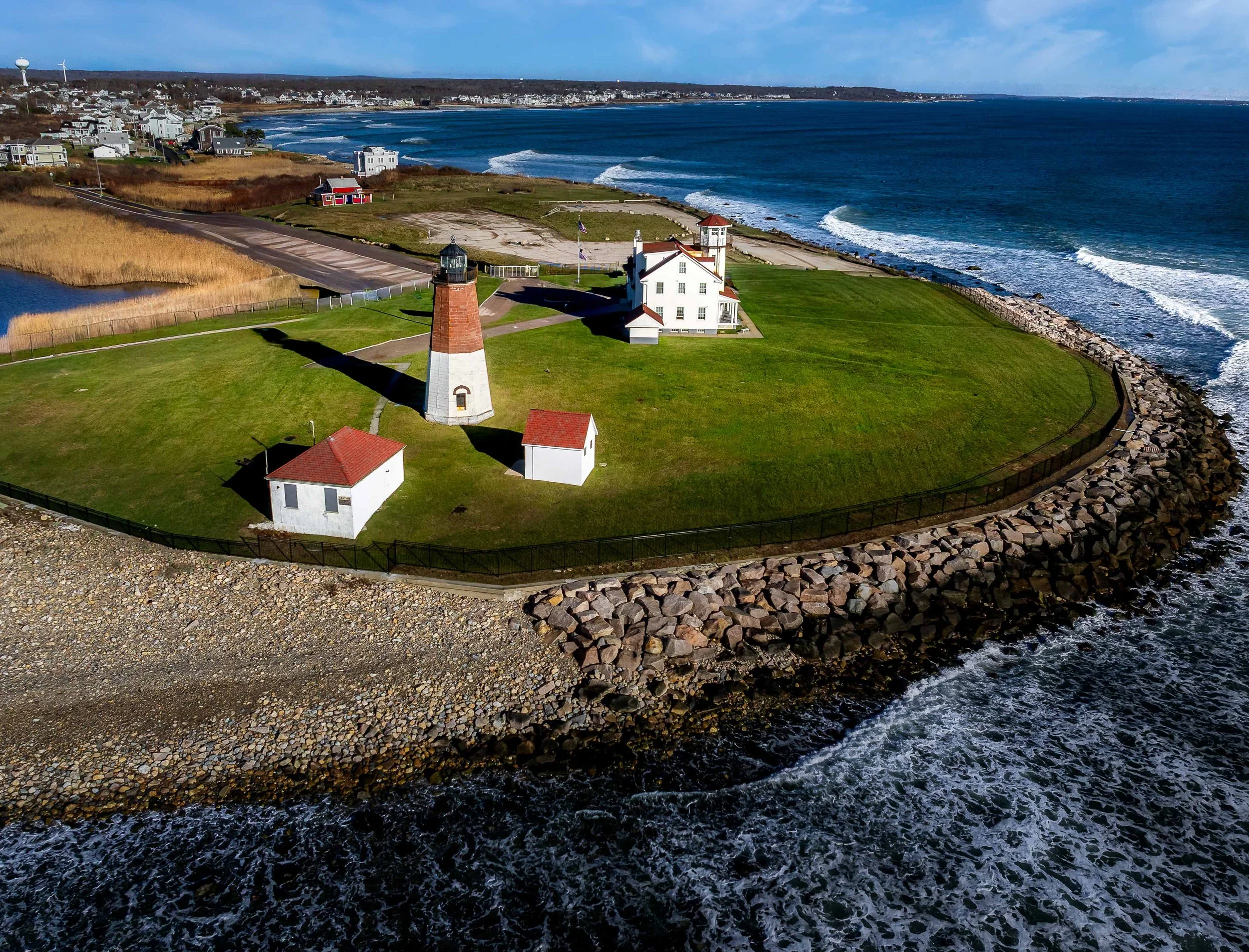 Point Judith Lighthouse.jpg
