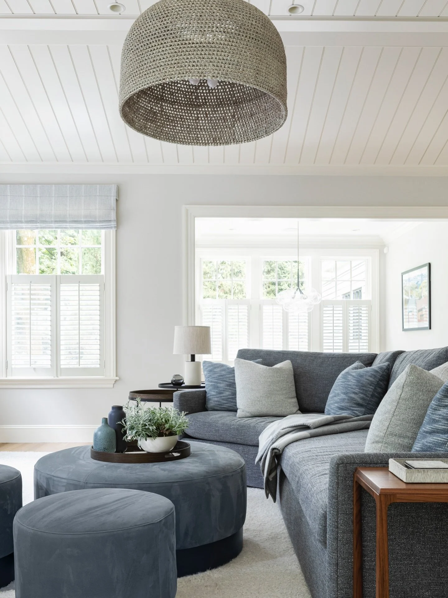 Denim blue brings a livable feel to this lounge. Anchoring this space is a gorgeous pendant. Airy, comfortable, and customized to this family&rsquo;s lifestyle. ⁠#KennerknechtDesignGroup⁠
⁠
#livingroomdesign #livingroom #interiordesign #interiordesig