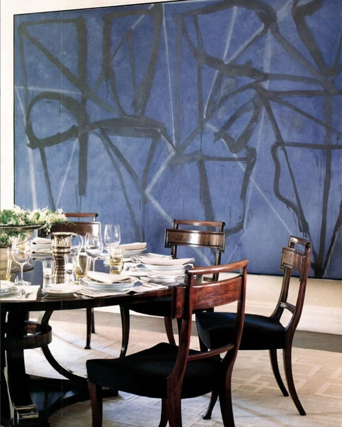 Brice Marden, Blue Horizontal, 1986-87, defines the dining experience in a Park Ave apartment with subdued English regency chairs featuring an elegant curved klismos-inspired back and a mahogany table designed by David Kleinberg.

Via @abstract.mag 
