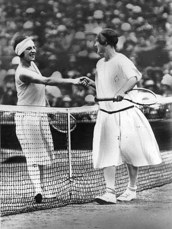 It&rsquo;s not the fashion or spectacle that drives my love for tennis (though, I do love both&mdash;is anything more chic than tennis whites?), but the sportsmanship that moves me.

Case in point on Centre Court this weekend, where championship oppo