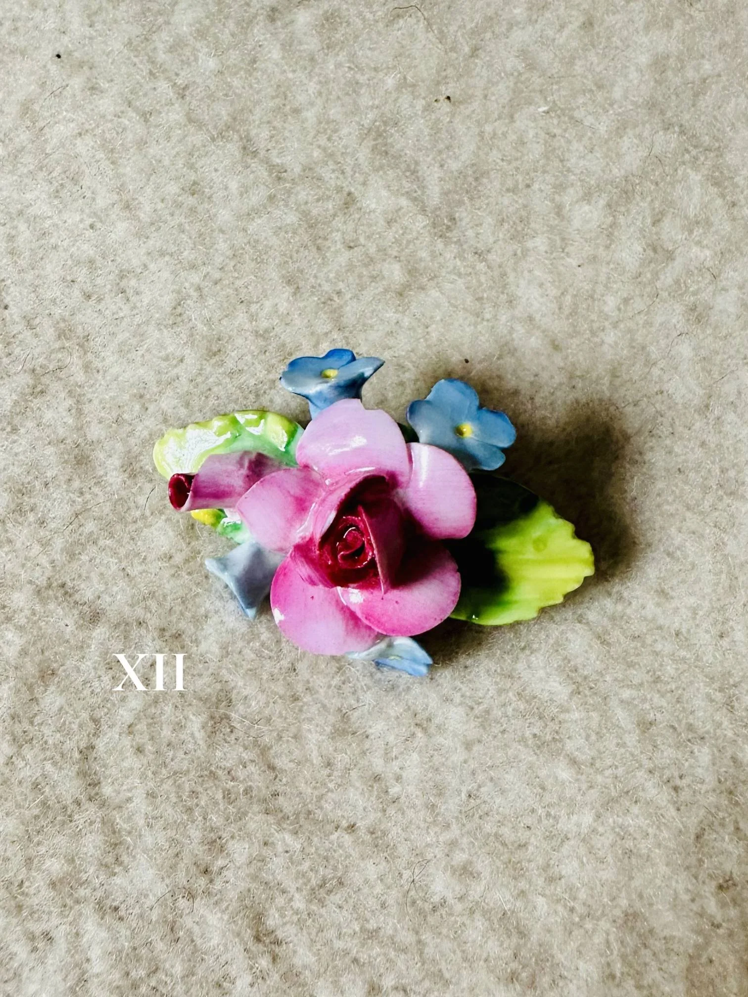 FLOWER BROOCH XII.jpg