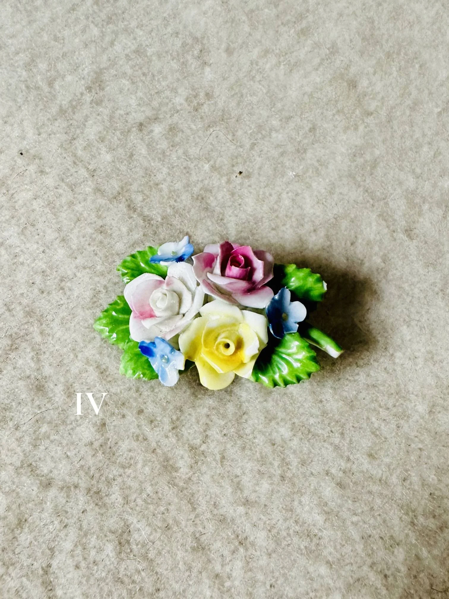 FLOWER BROOCH IV.jpg