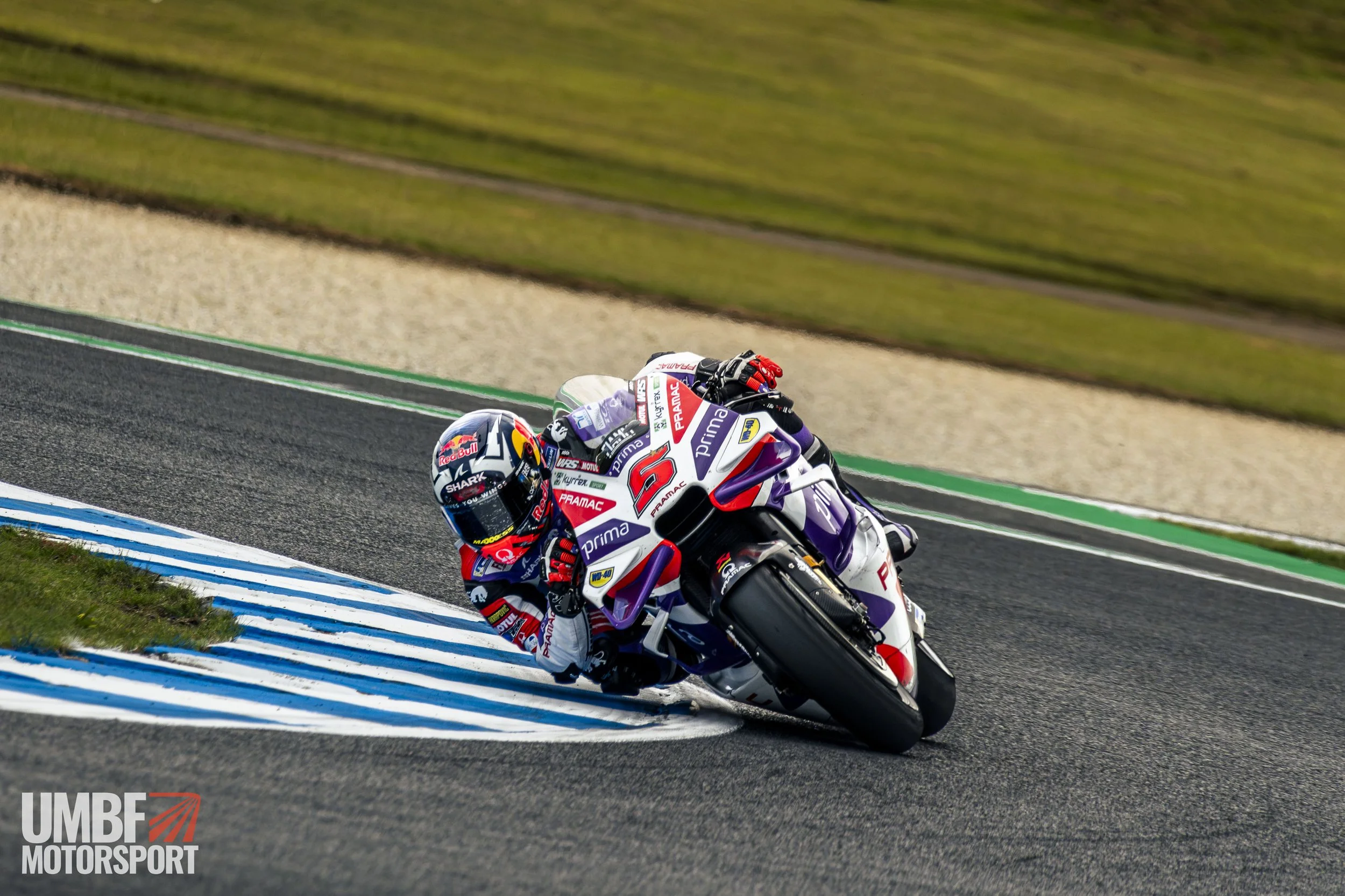 MotoGP-4.jpg