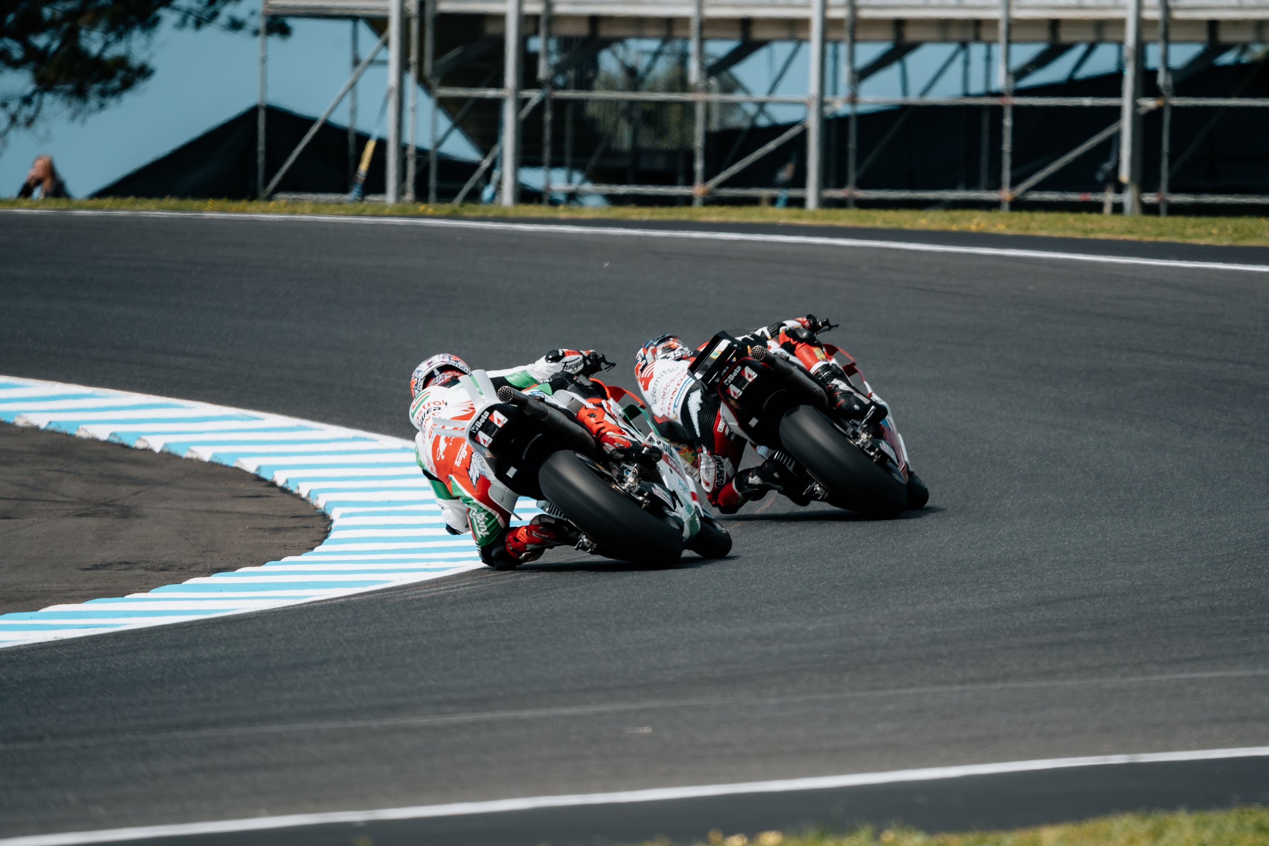 MOTOGP25-5.jpg
