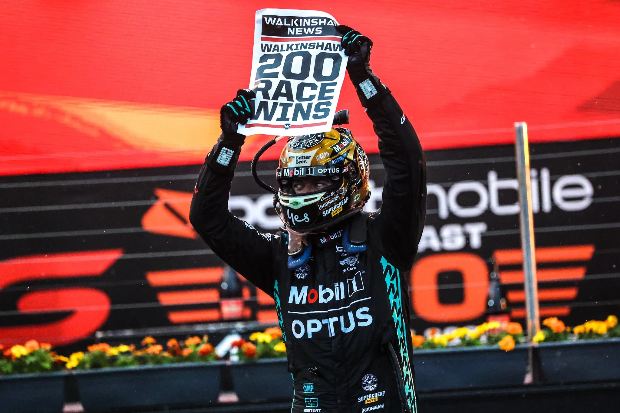 Mostert dominates wet Gold Coast opener