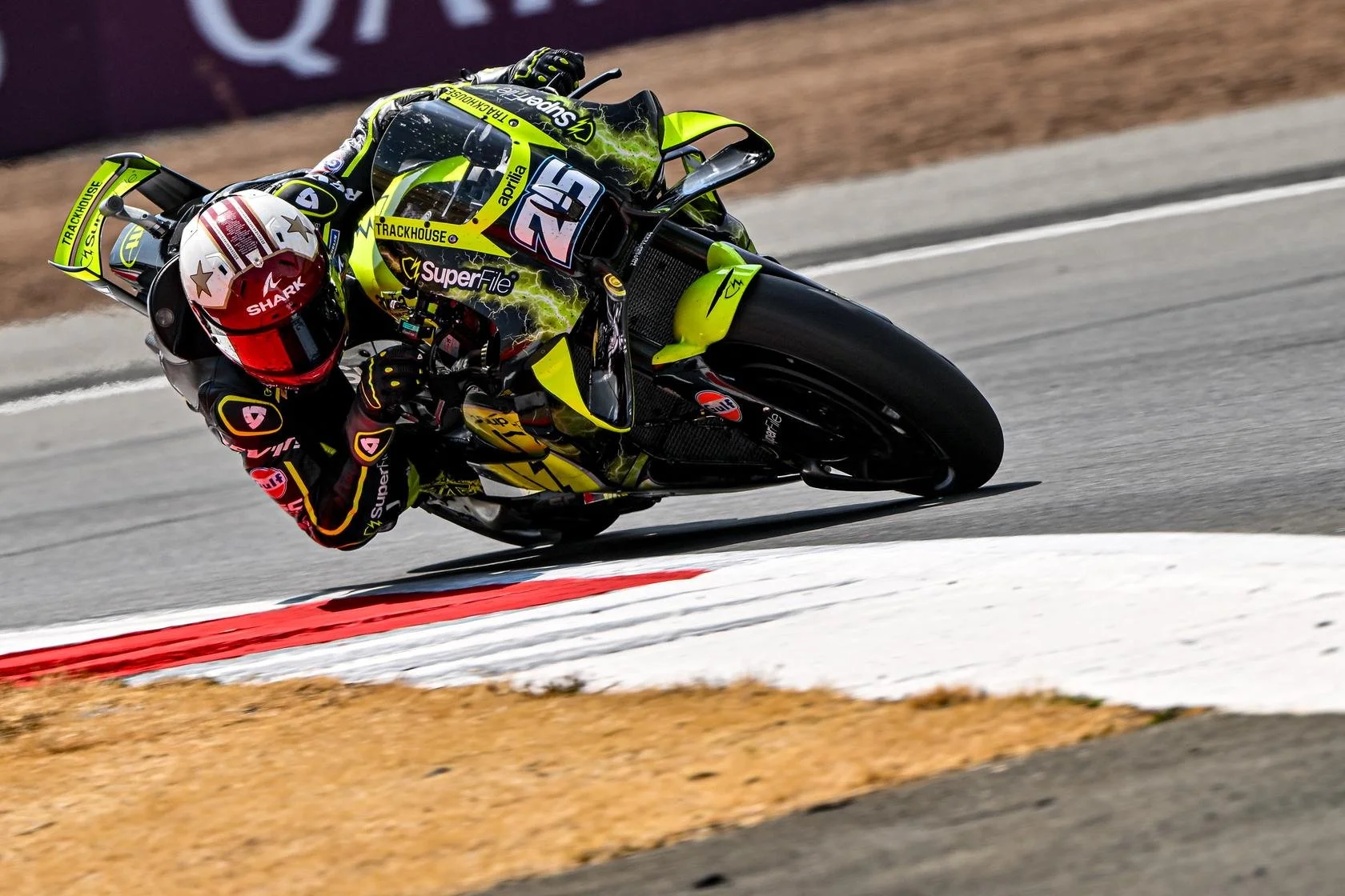 Fernandez delivers Silverstone masterclass to claim British GP victory