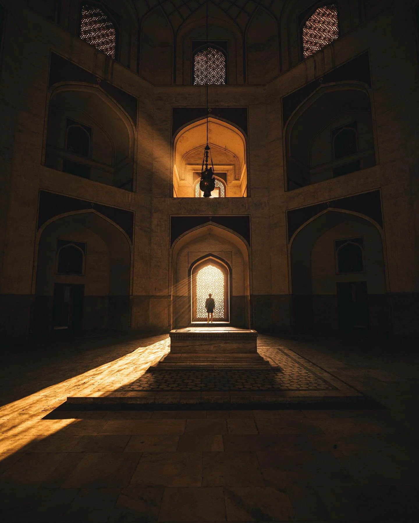 Sunrise at Humayun&rsquo;s Tomb is definitely a must do in Delhi! 
Temple opens at 6am. and peak light is coming through the whole place at about 7am. On a week day is pretty much empty. I highly recommend it to get some cool shots.
Thanks to @chema.