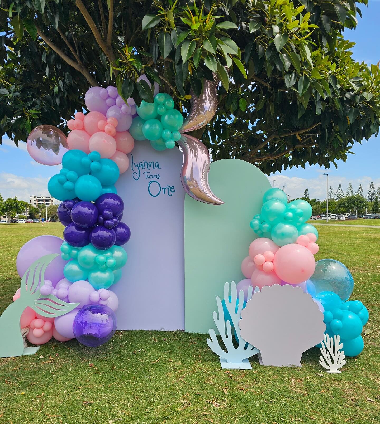 Loving this mermaid theme for Lyanna π§‍βοΈ π βοΈ
#mermaid #littlemermaid #disney #balloongarland #firstbirthday #birthdaygirl
