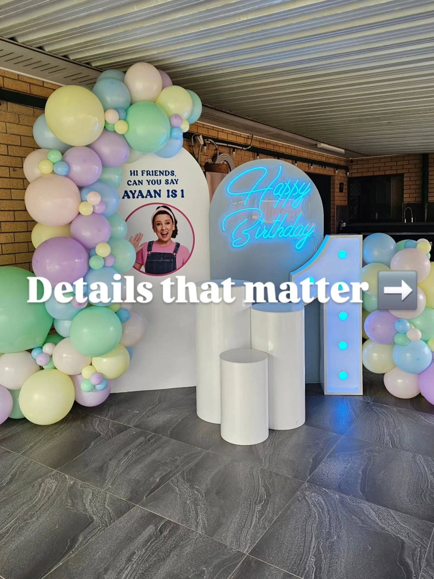 ✨️It&rsquo;s never just one big piece, The magic is in the details ✨️

🙌 Thoughtful signage - font choice is everything! 

🎨 Balanced colour tones - balloons, signs, decals, lights and arch colours must balance and compliment!

📸 Intentional place